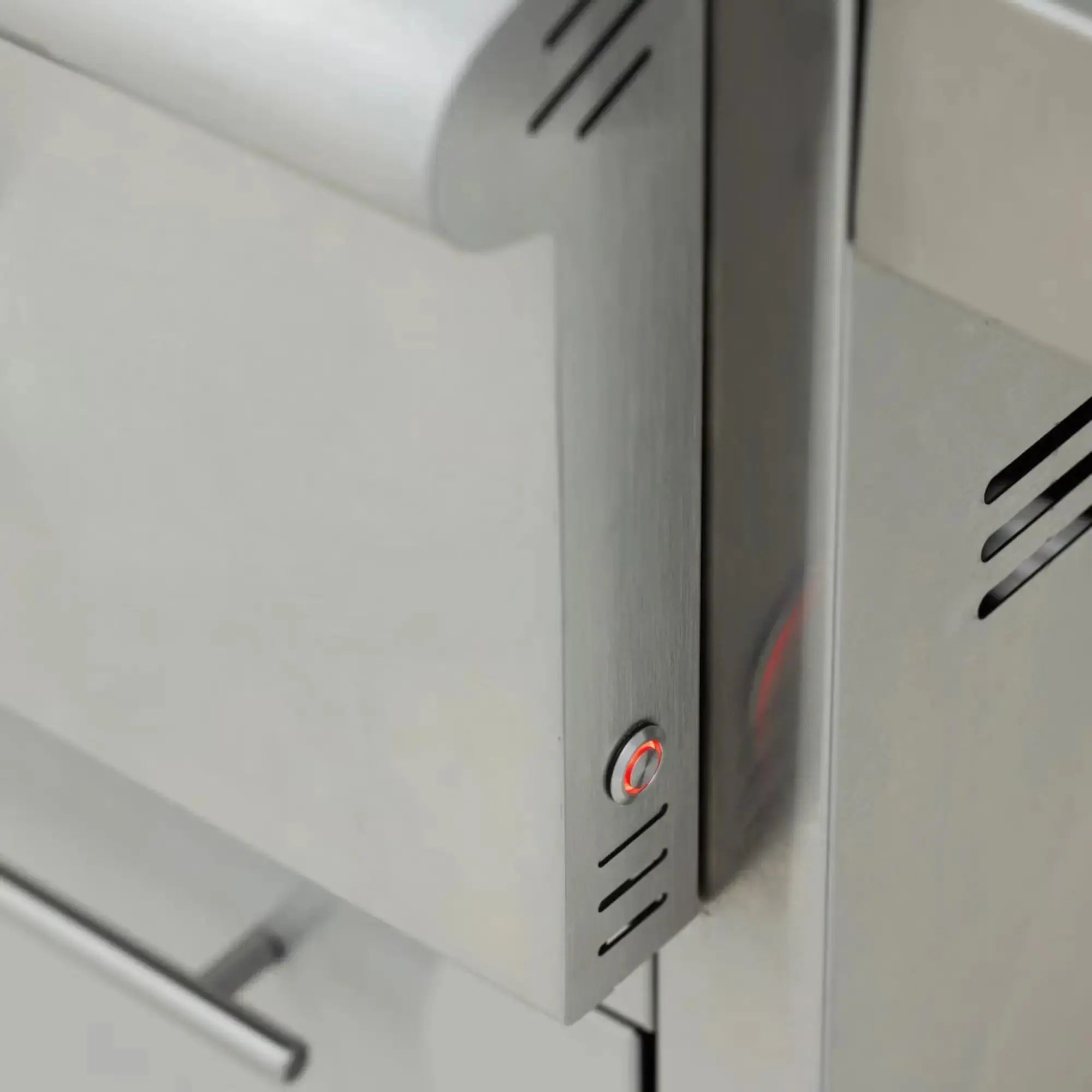 Blaze LTE+ 30-Inch Gas Griddle Freestanding with Cart Blaze