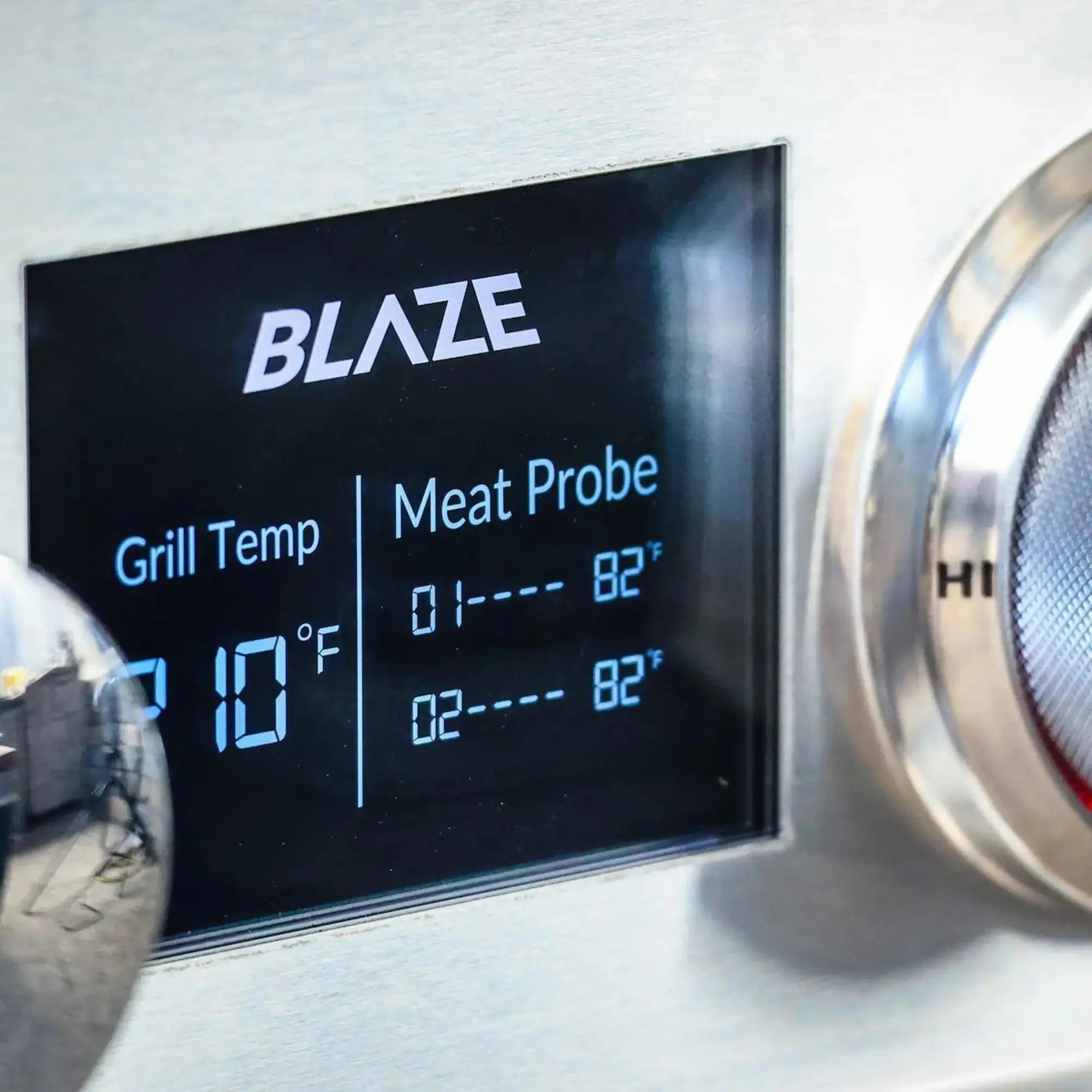 Blaze LTE PRO 32-Inch 4-Burner Freestanding Gas Grill with Cart Blaze