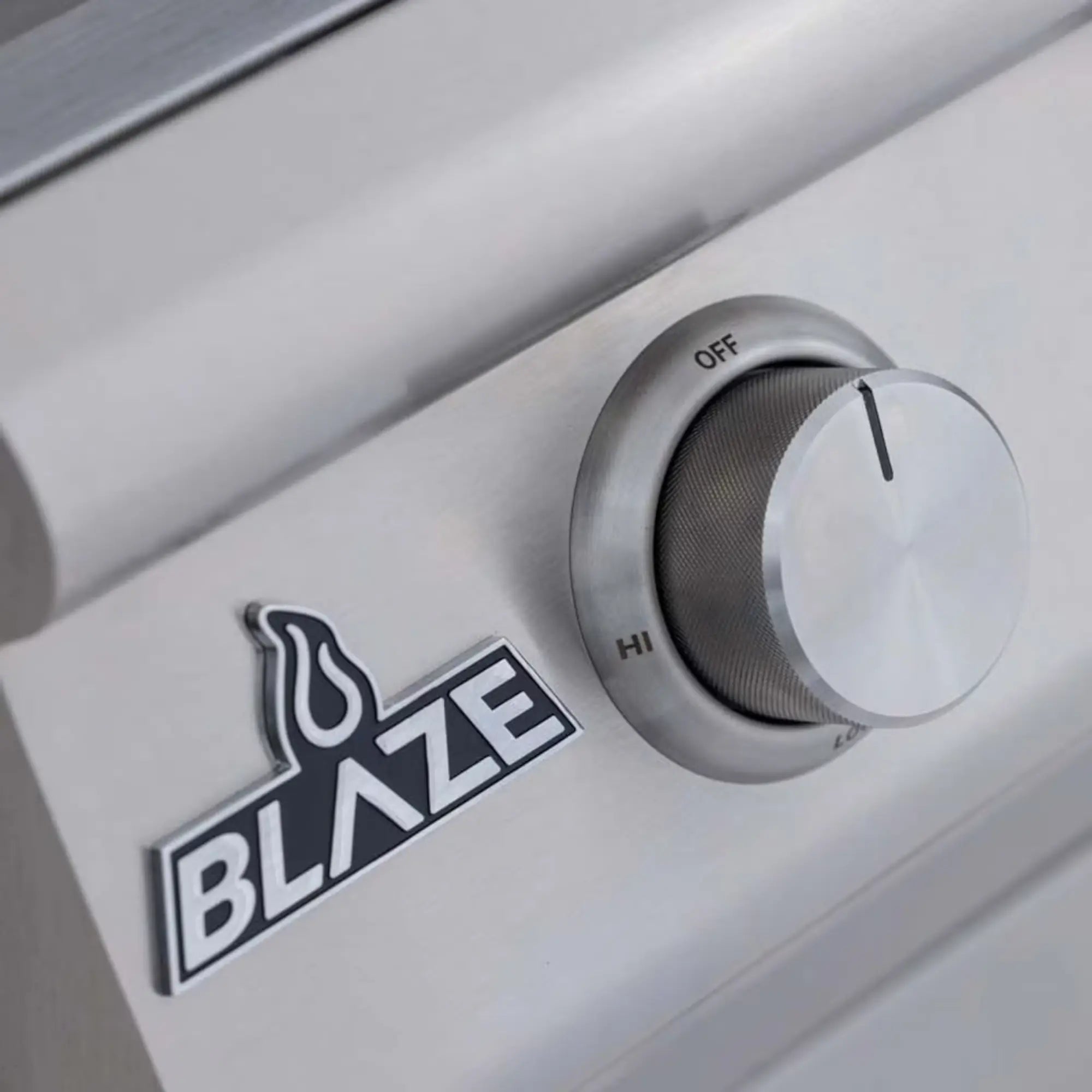 Blaze BCM 25-Inch 3-Burner Freestanding Gas Grill with Cart
