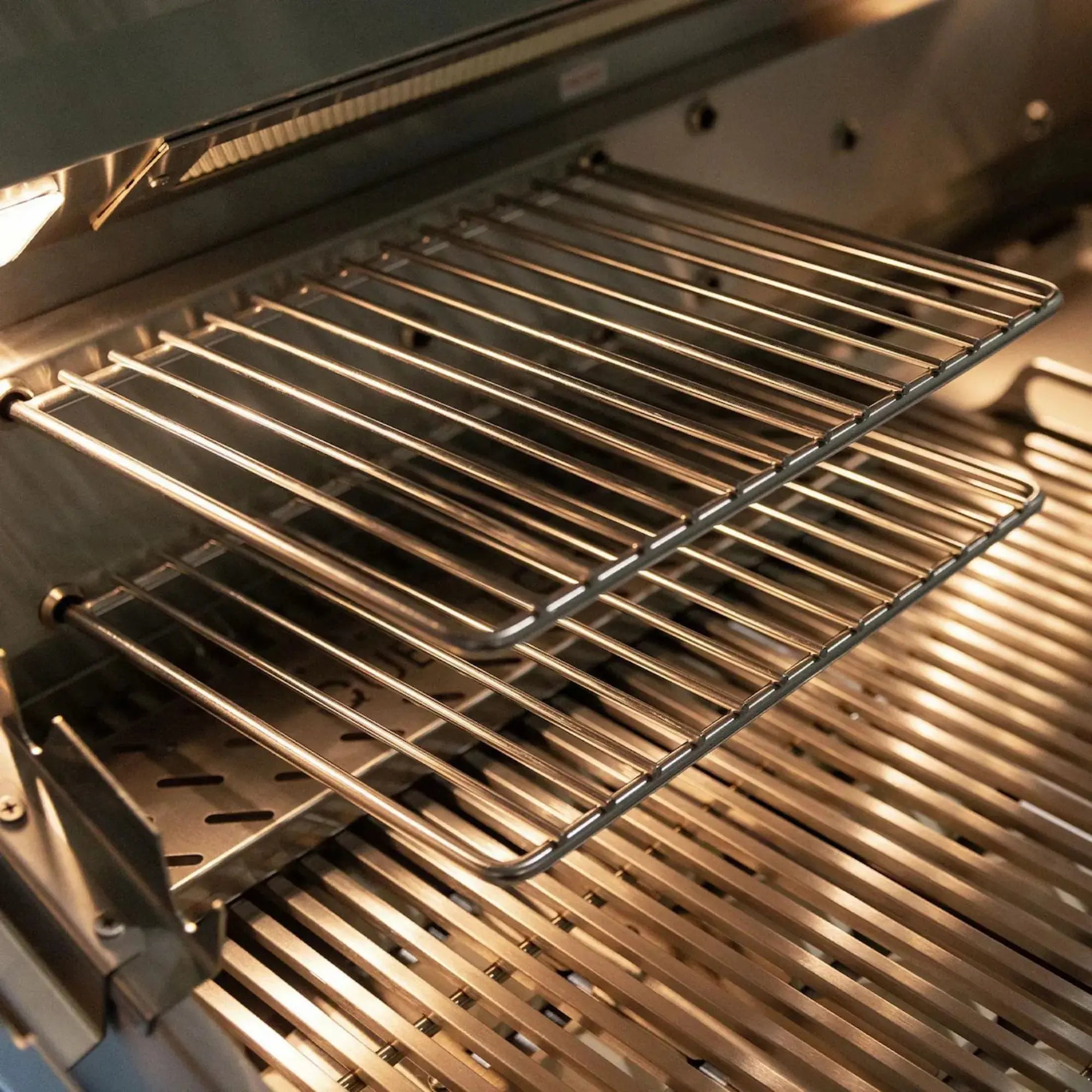 Summerset Quest 42" 4-Burner Freestanding Gas Grill w/ Cart — 88,000 BTU | QST42+CART-QST42-DC Summerset