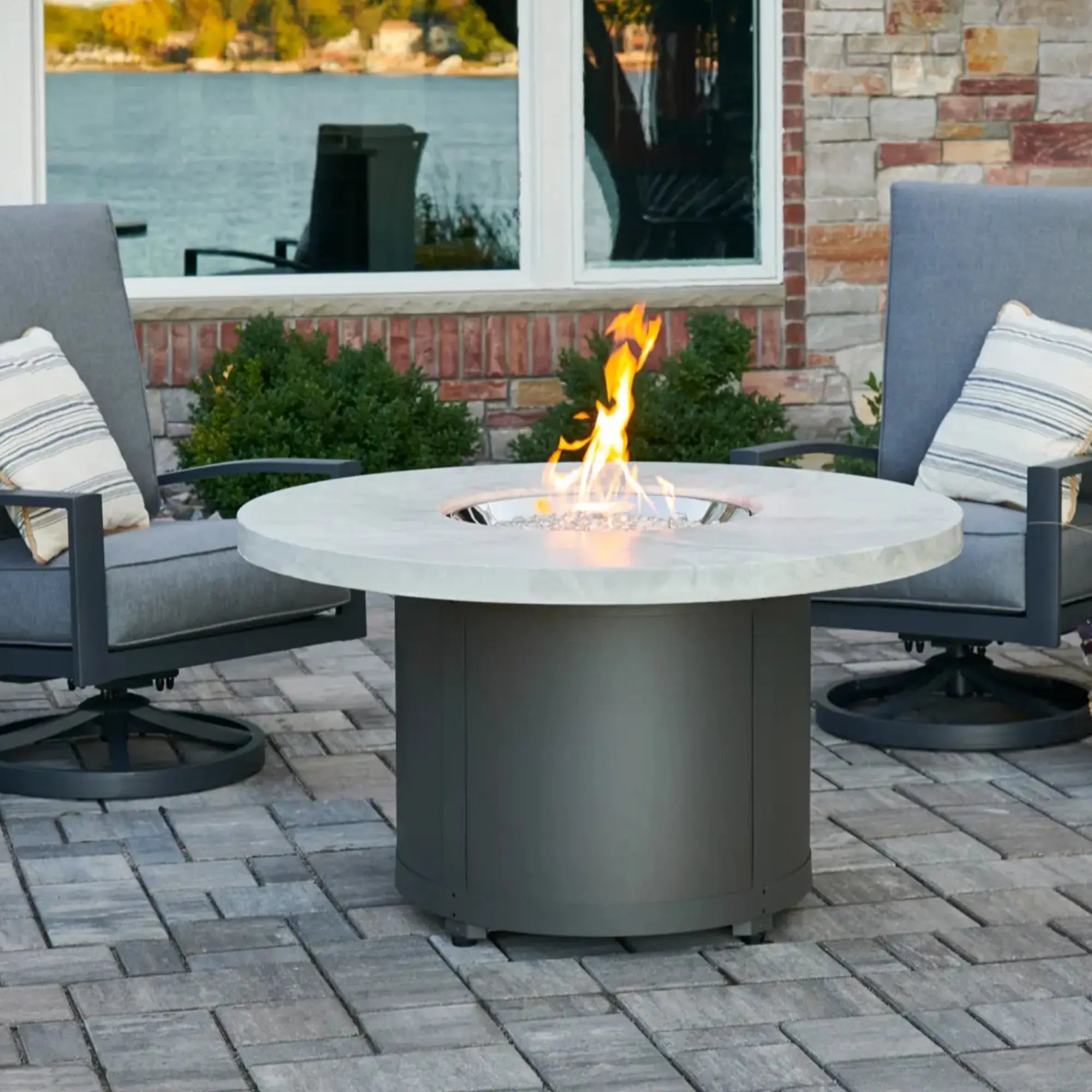 Beacon 48″ Round Gas Fire Table – White Onyx – The Outdoor GreatRoom Company The Outdoor GreatRoom Company