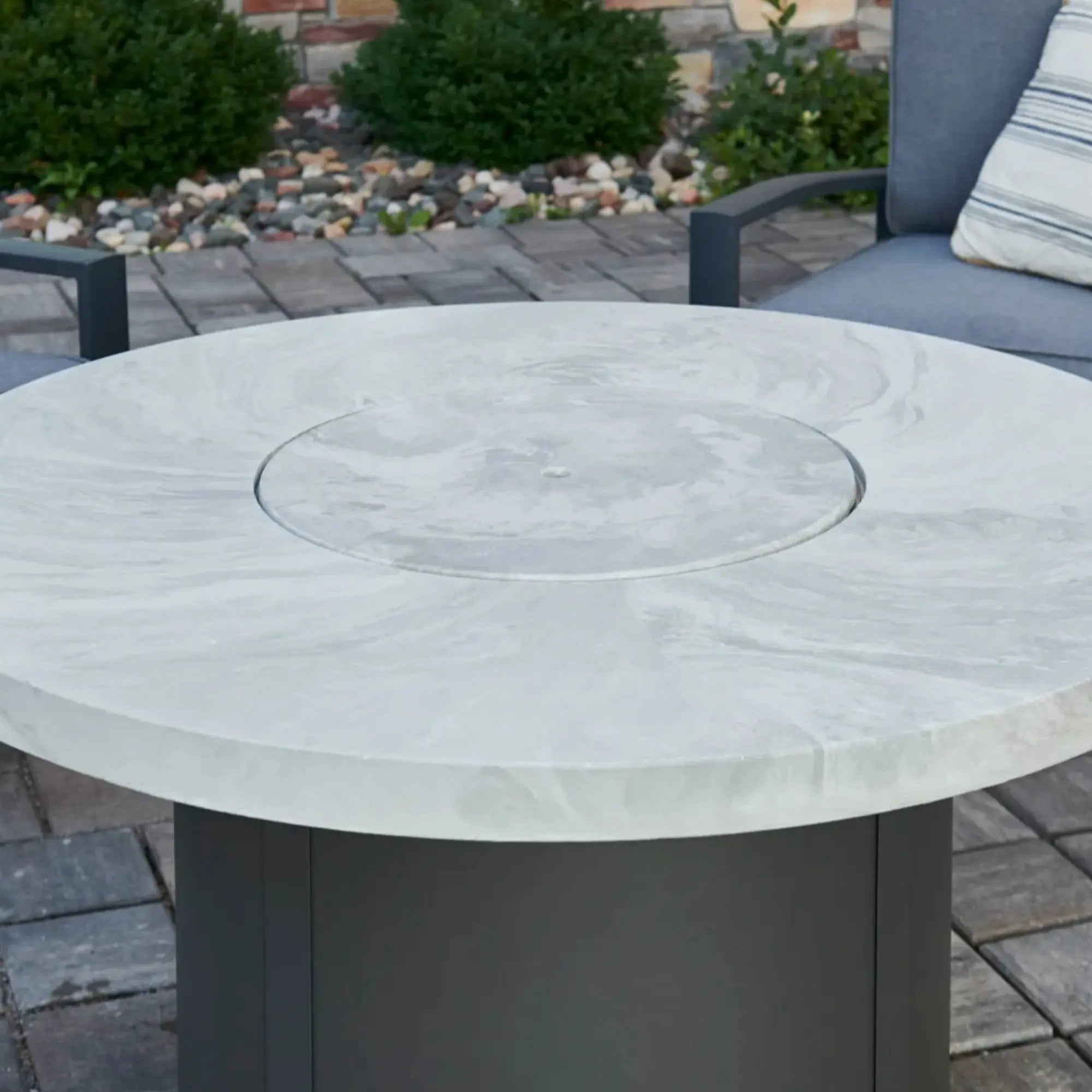 Beacon 48″ Round Gas Fire Table – White Onyx – The Outdoor GreatRoom Company The Outdoor GreatRoom Company