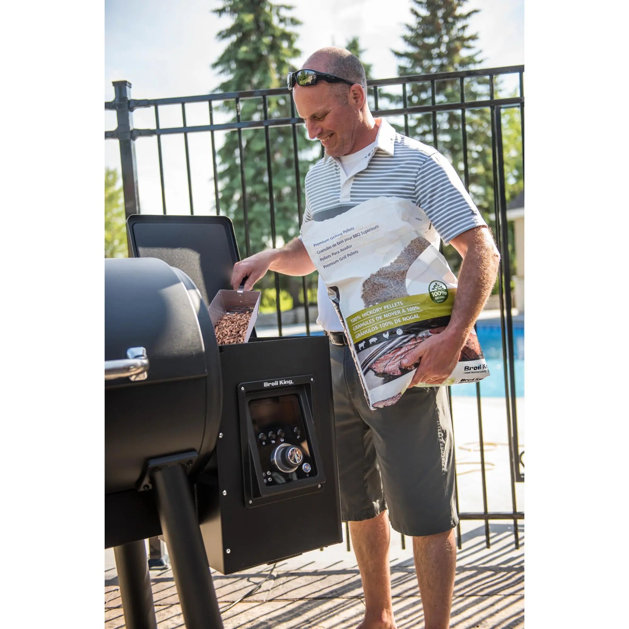 Broil King Regal 500 Wi-Fi Pellet Grill Broil King