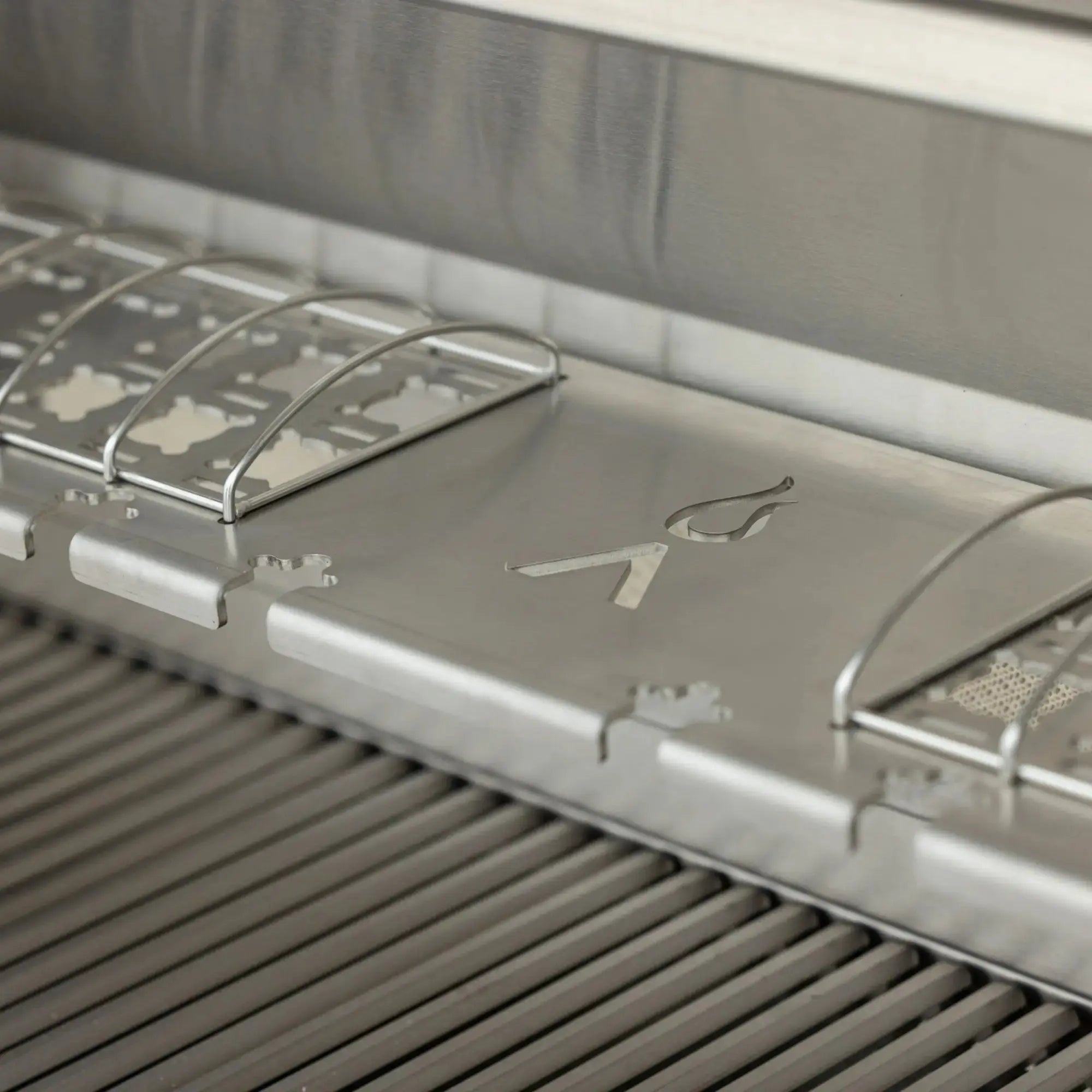 Blaze LTE PRO 32-Inch 4-Burner Built-In Gas Grill Blaze