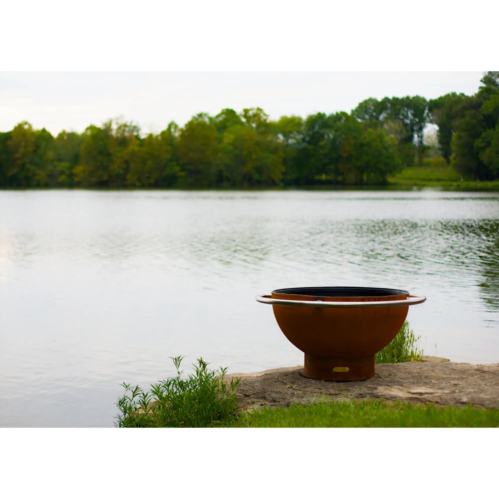 Bella Luna 48″ Round Wood Burning Fire Pit – Carbon Steel by Fire Pit Art Fire Pit Art
