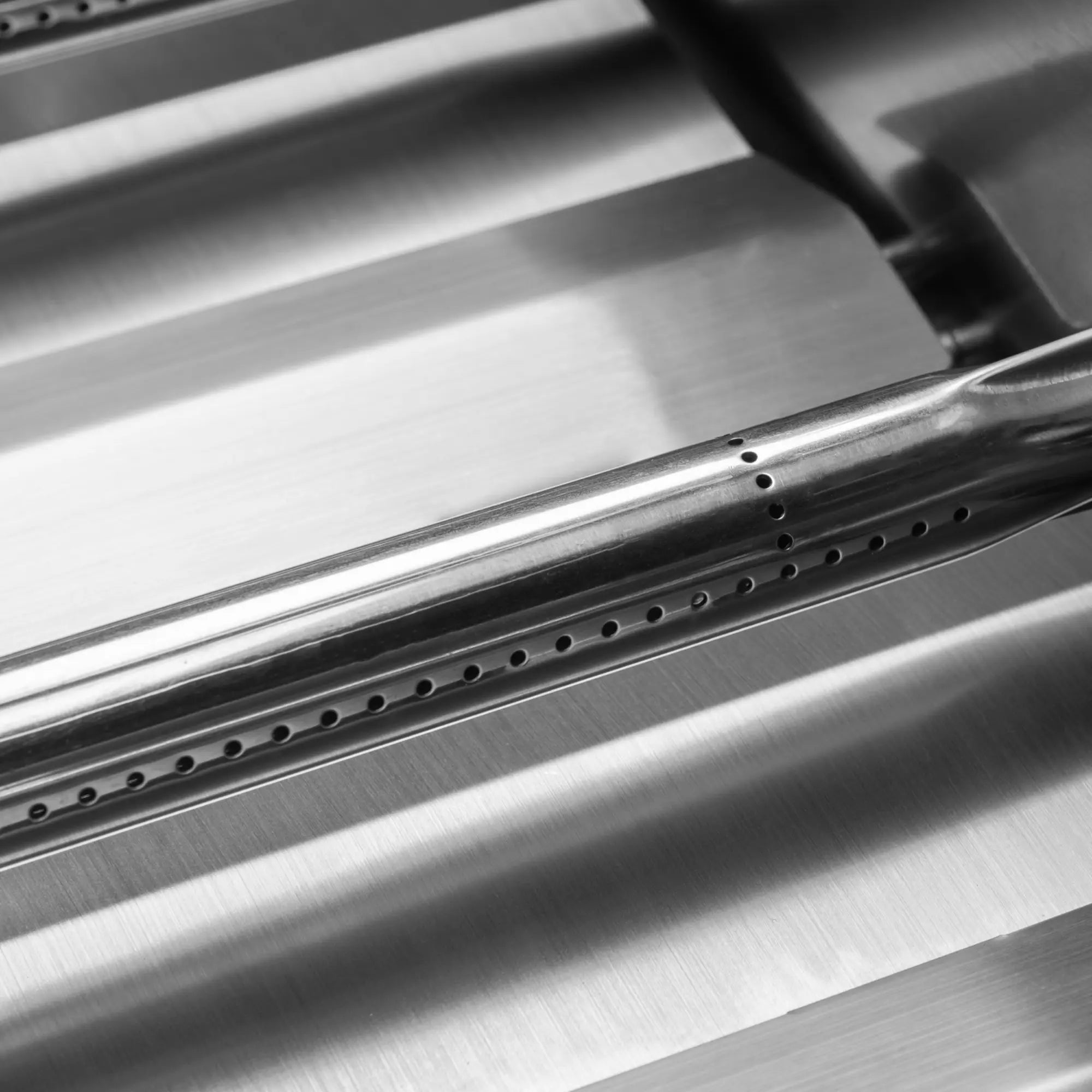 Blaze Prelude LBM 32-Inch 4-Burner Built-In Gas Grill