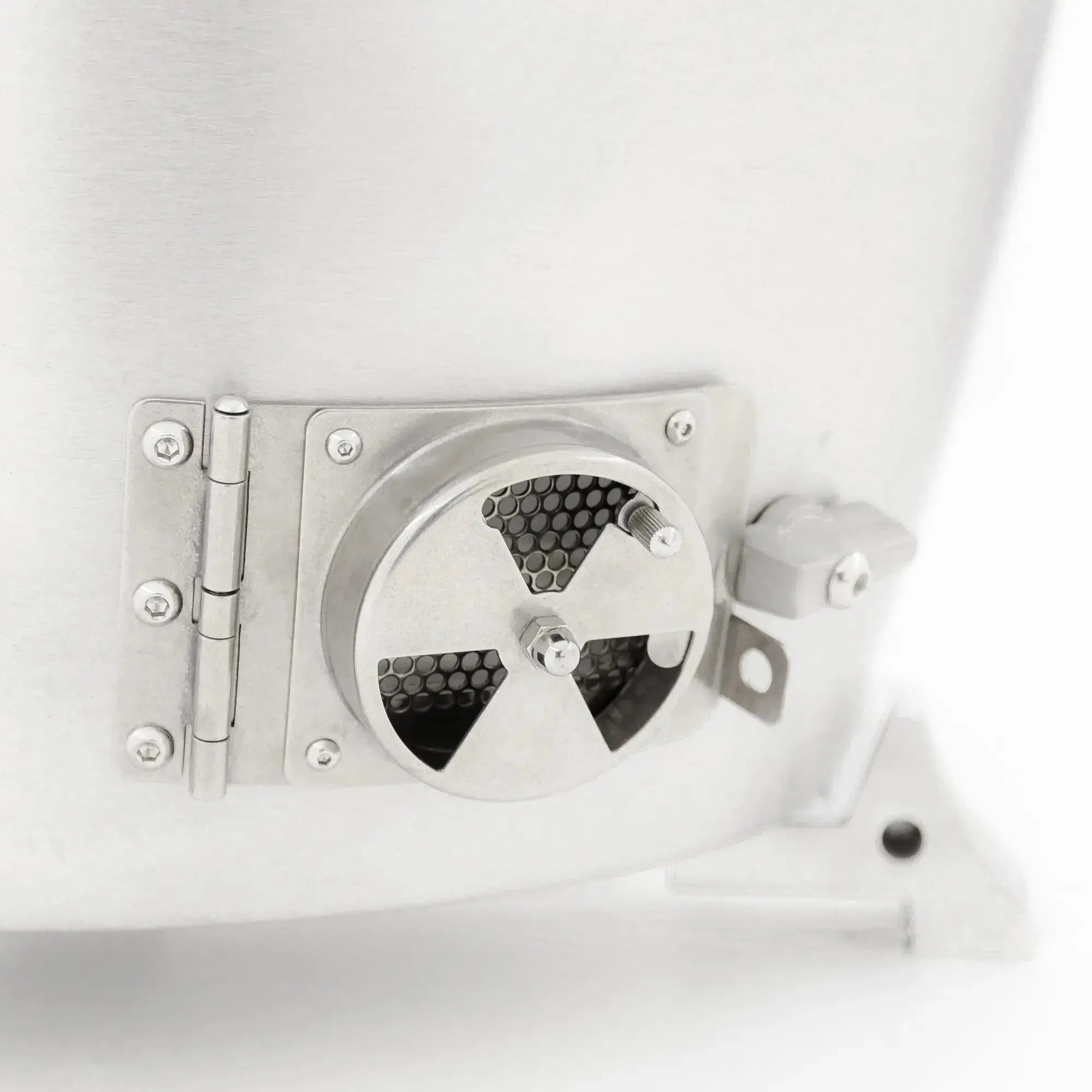 Blaze 20-Inch Cast Aluminum Kamado Grill Blaze