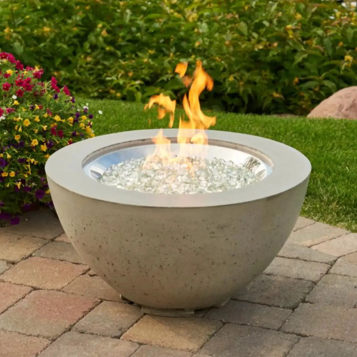 Cove 29″ Round Concrete Gas Fire Pit Bowl – The Outdoor GreatRoom Company The Outdoor GreatRoom Company