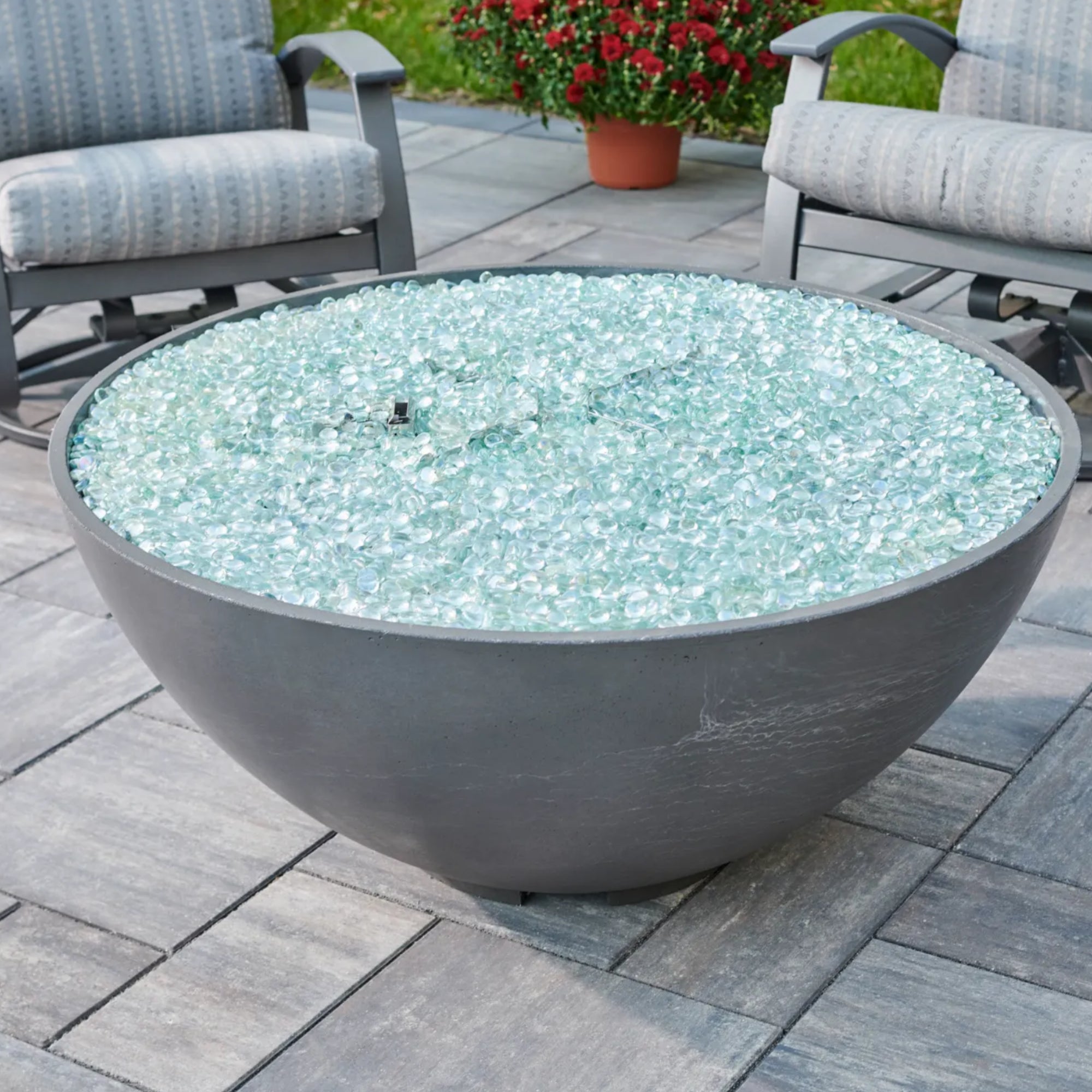 Cove 42″ Edge Round Gas Fire Pit Bowl – The Outdoor GreatRoom Company