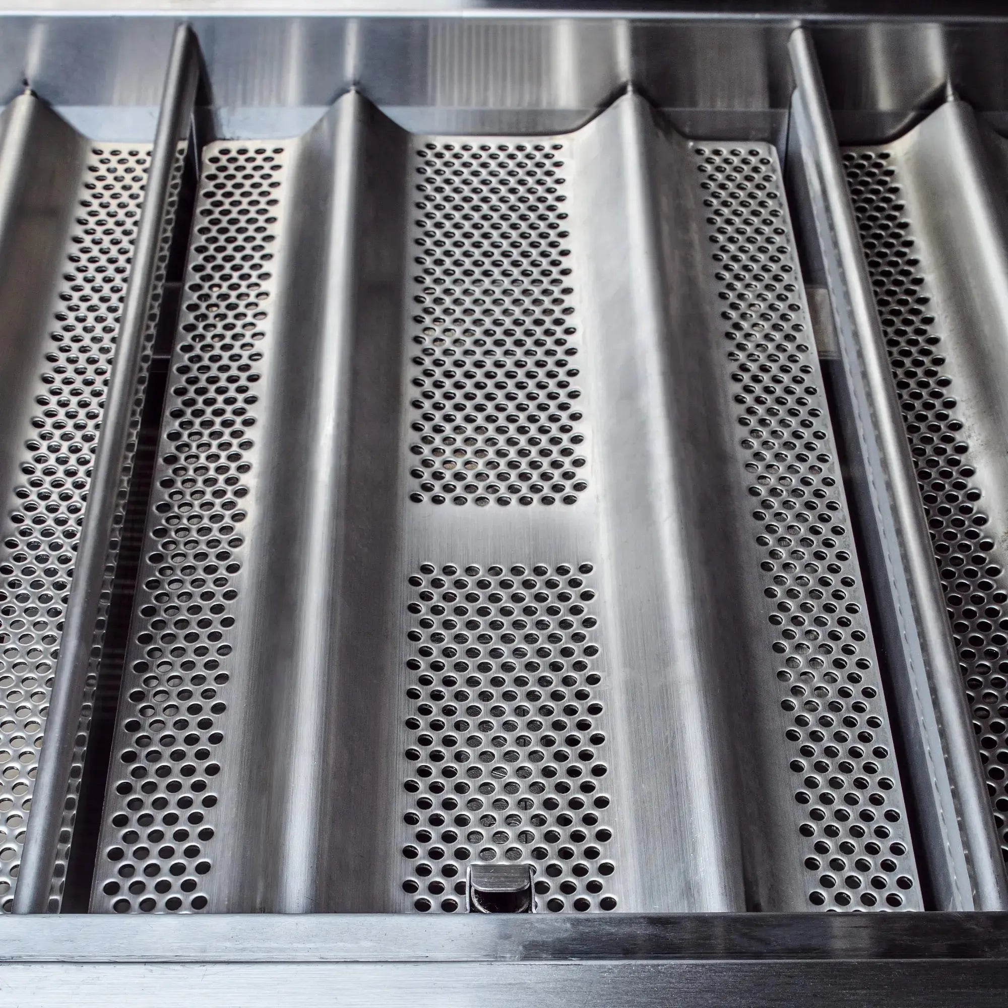 Blaze Professional LUX 34-Inch 3-Burner Built-In Gas Grill Blaze