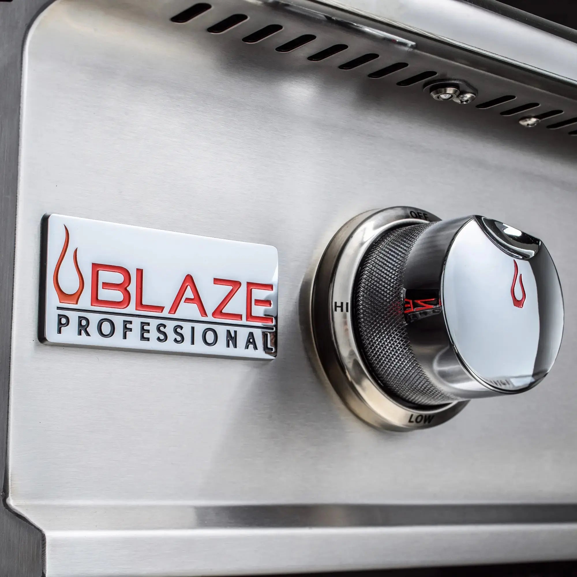 Blaze Professional LUX 34-Inch 3-Burner Built-In Gas Grill Blaze