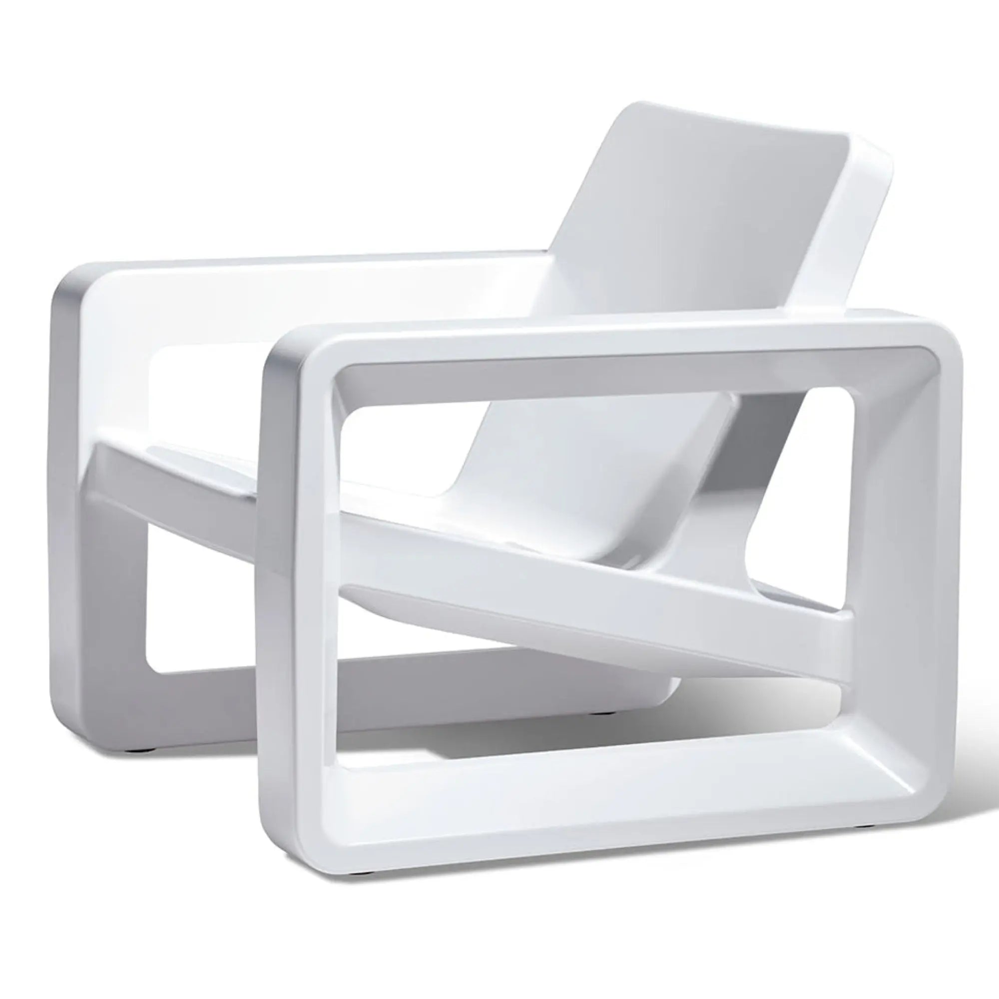 Deck Lounge Chair | Modern Outdoor Resin Lounge Chair — Tupelo Goods Tupelo Goods