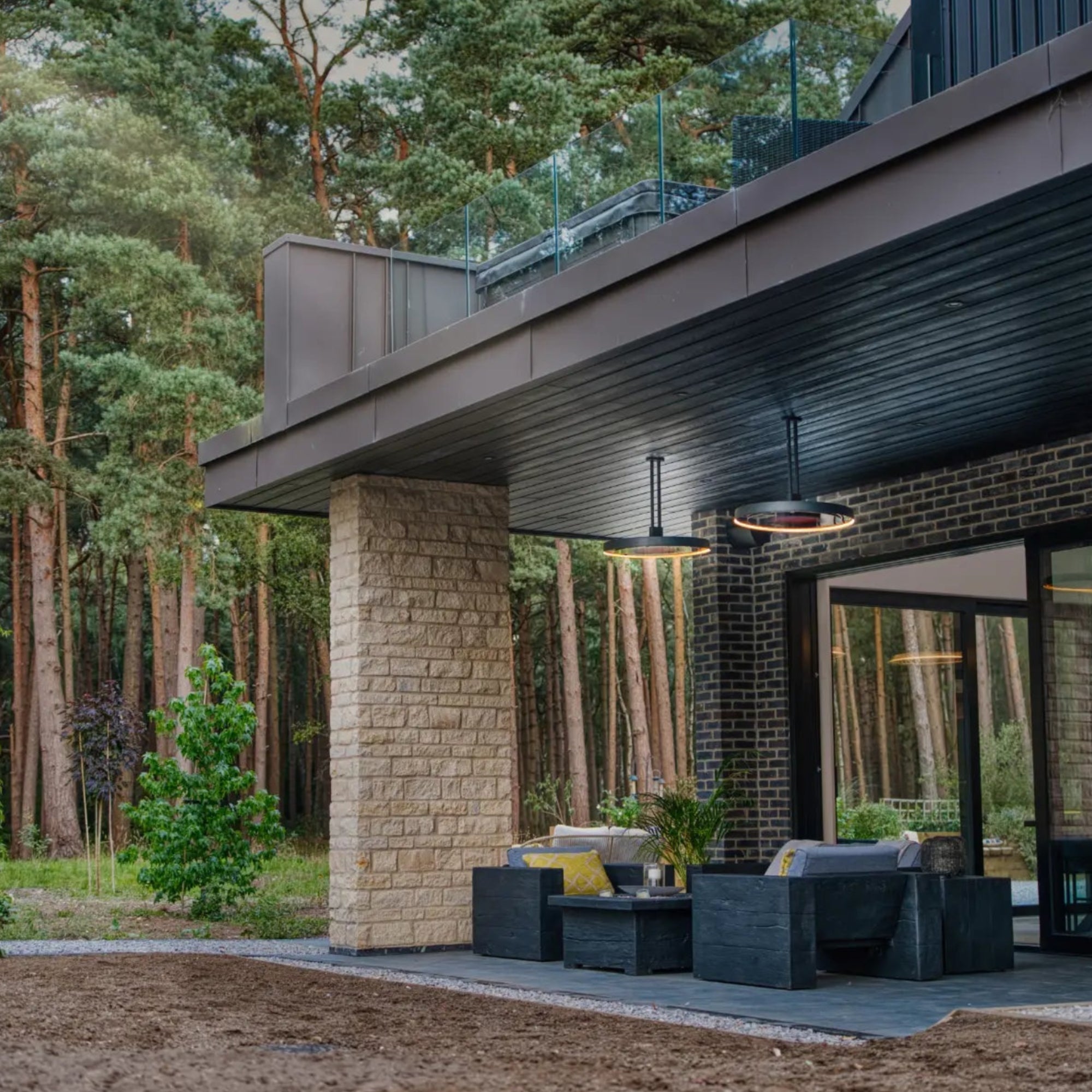 Eclipse Smart-Heat Electric Patio Heater with LED – Twin Pole Mount – 2900W – Bromic