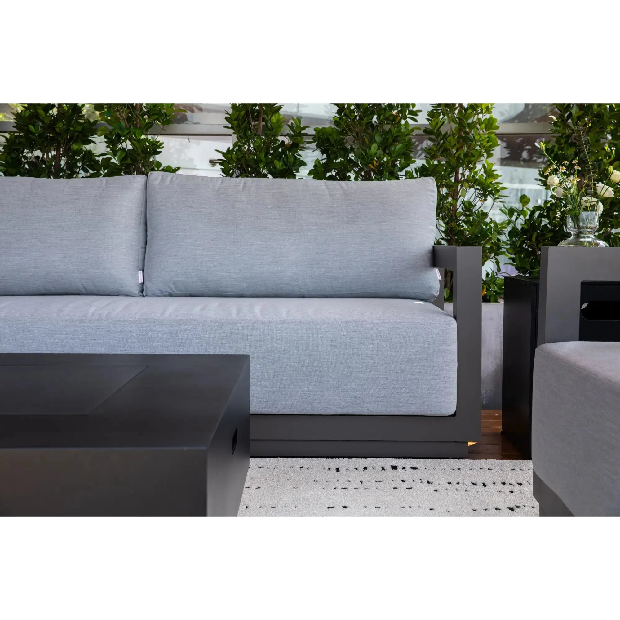 Newport 3 Seat Sofa (OS2505T) - Elementi Elementi