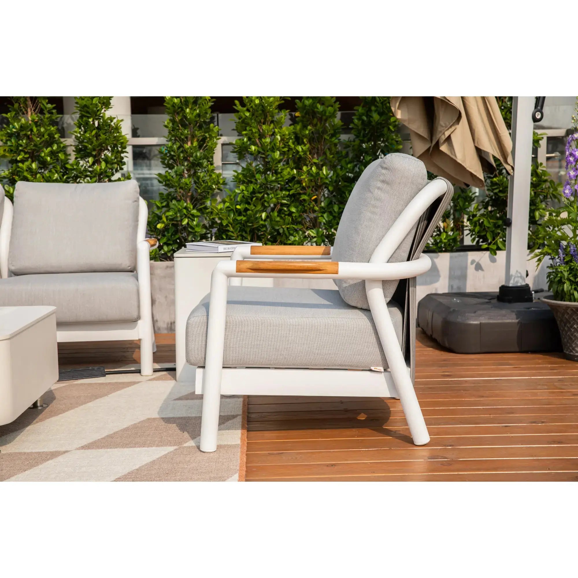 Santorini Lounge Chair (OS2501S) – Elementi Elementi
