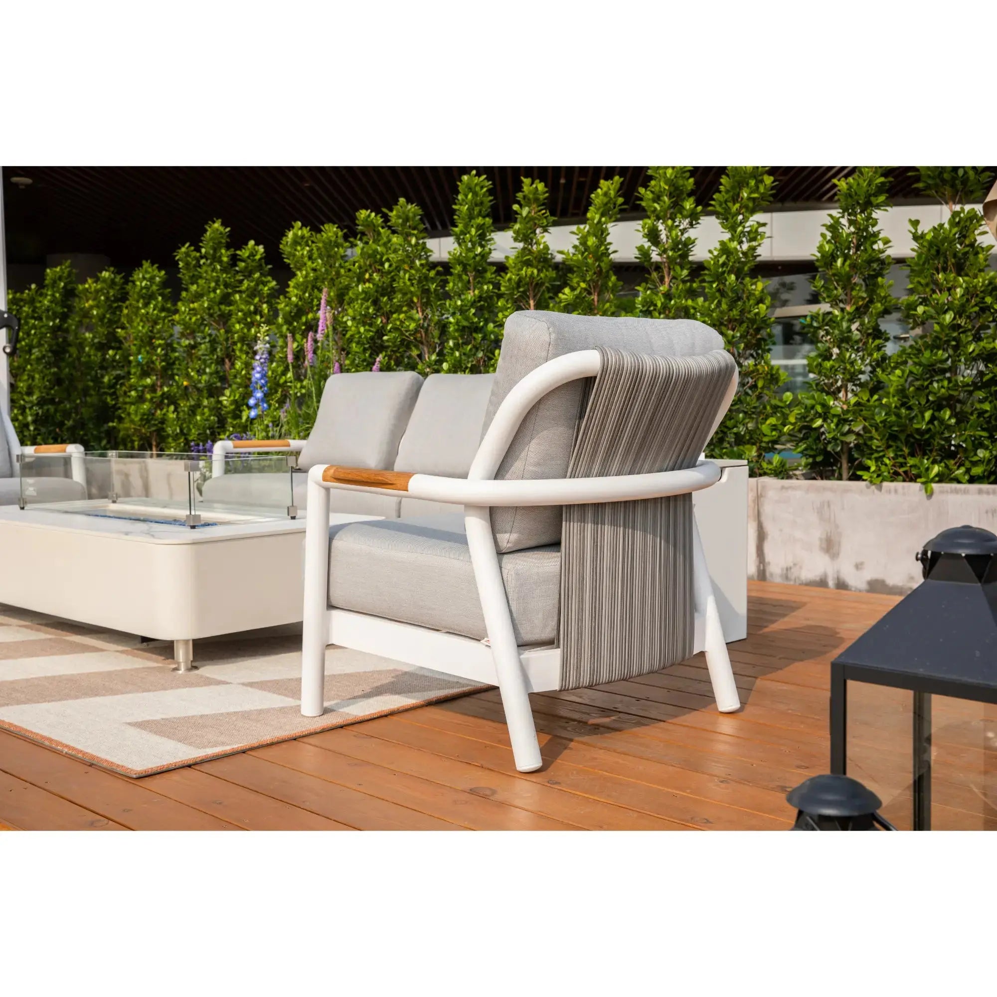 Santorini Lounge Chair (OS2501S) – Elementi Elementi