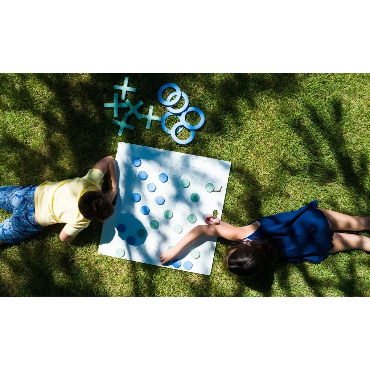 Ledge Lounger Giant Checkers & Tic Tac Toe Resin Outdoor Game - view 3