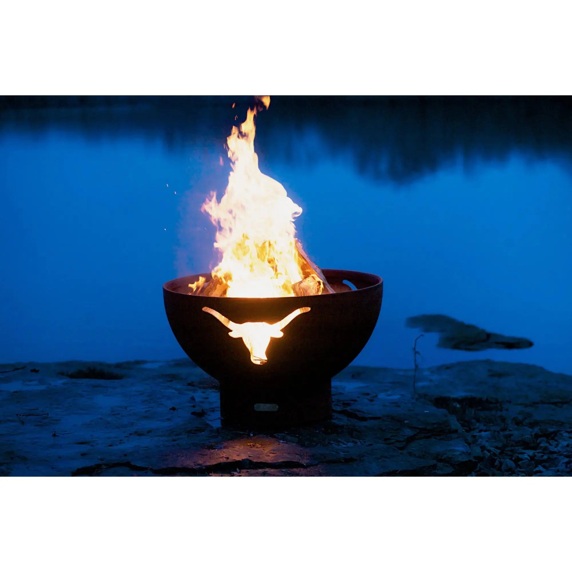 Longhorn 36″ Round Wood Burning Fire Pit – Carbon Steel by Fire Pit Art Fire Pit Art