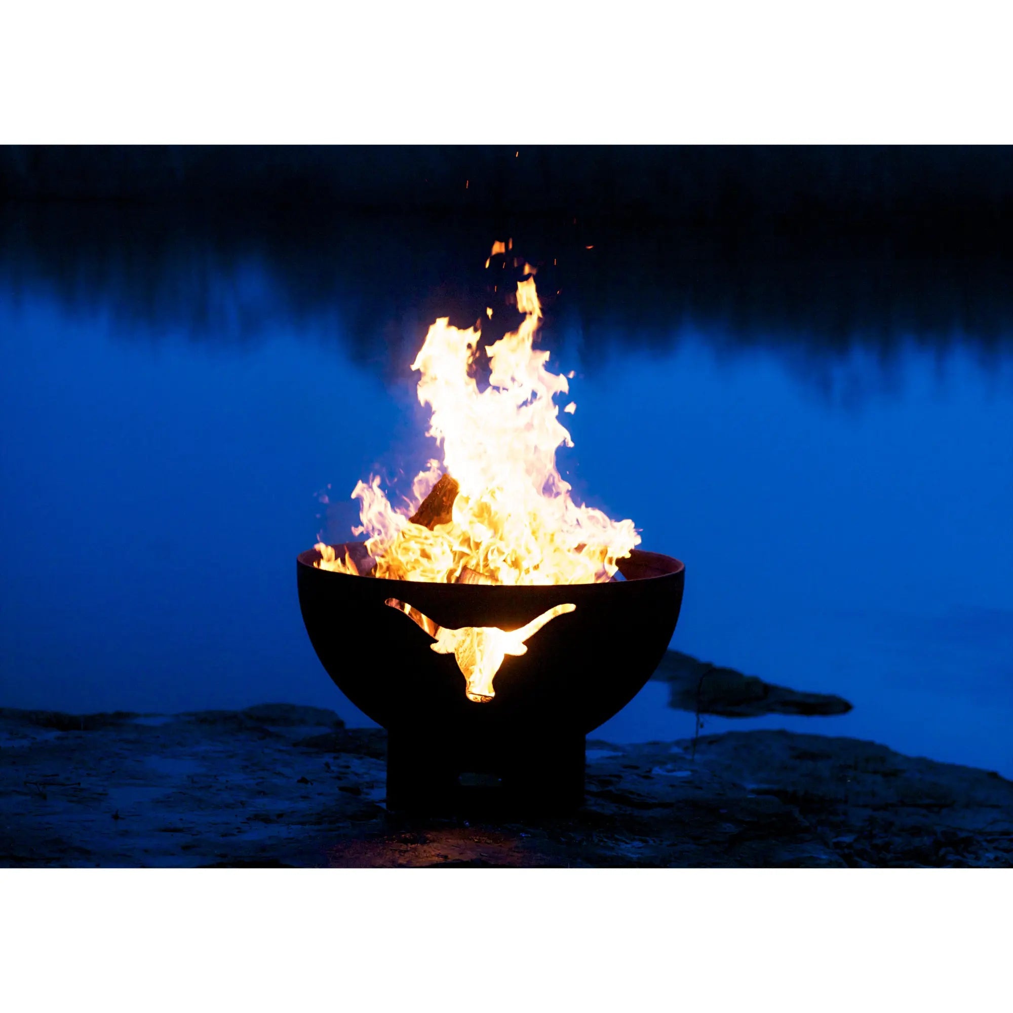 Longhorn 36″ Round Wood Burning Fire Pit – Carbon Steel by Fire Pit Art Fire Pit Art