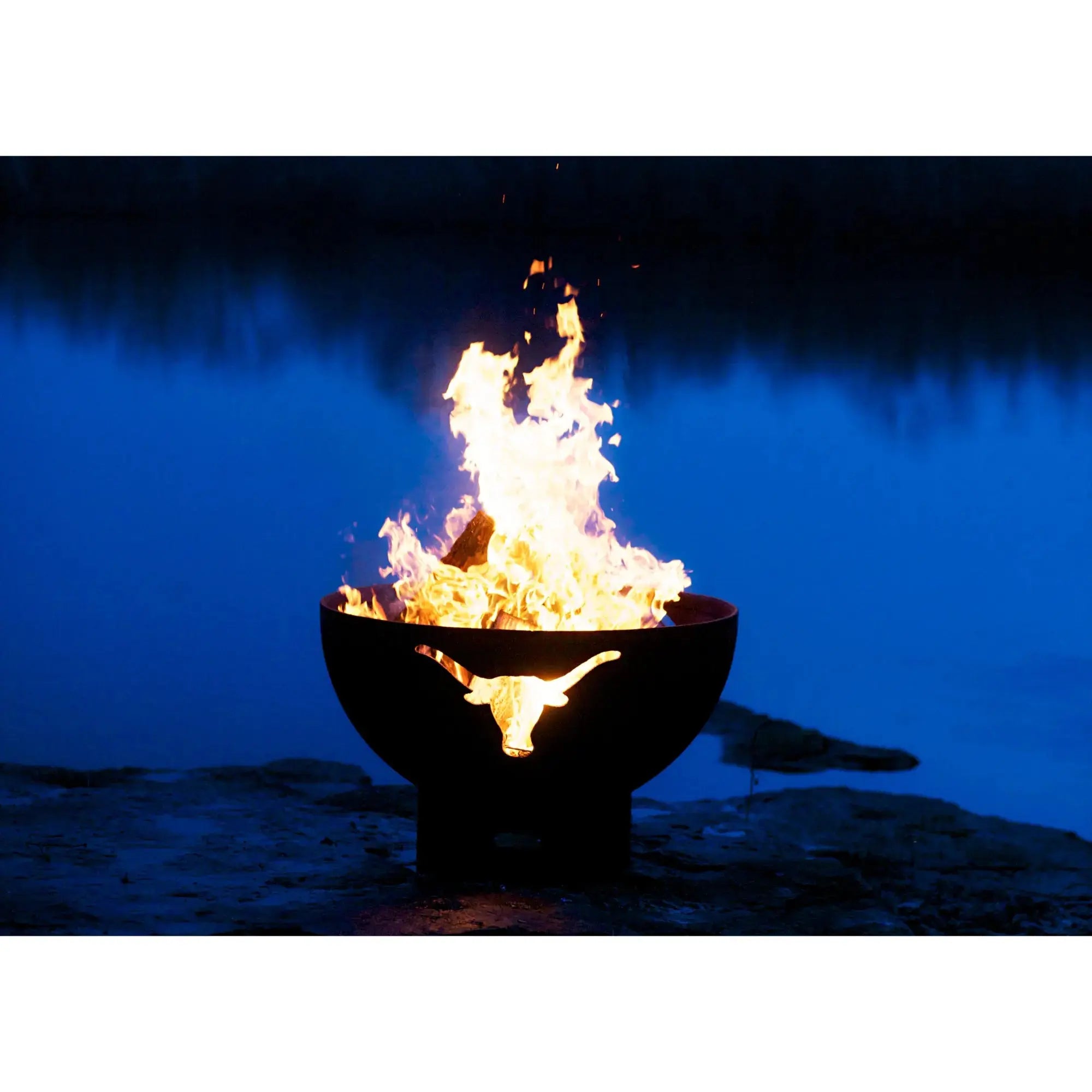 Longhorn 36″ Round Wood Burning Fire Pit – Carbon Steel by Fire Pit Art Fire Pit Art