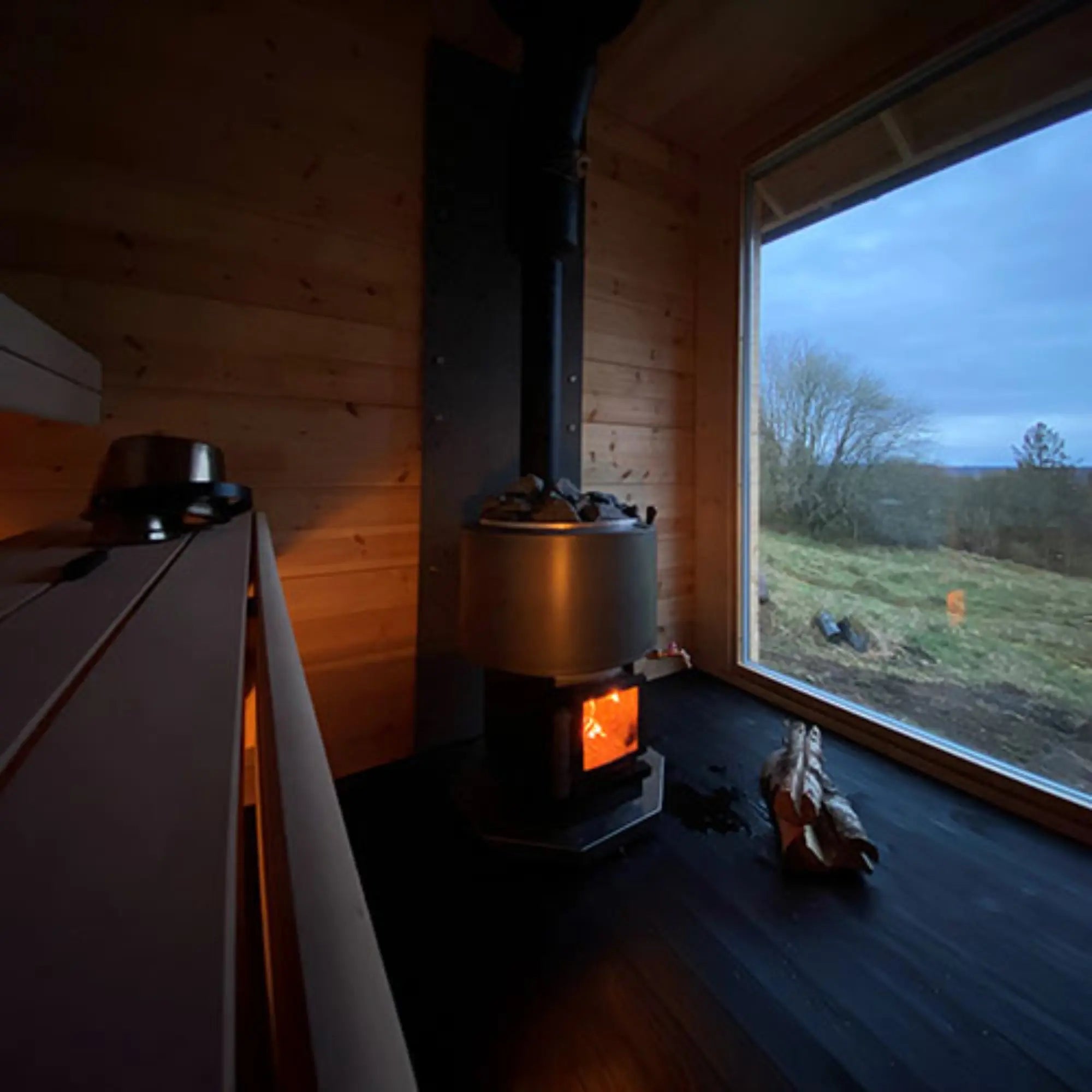 Narvi Luosto VS Wood-Burning Sauna Stove with Water Tank 16 kW Narvi