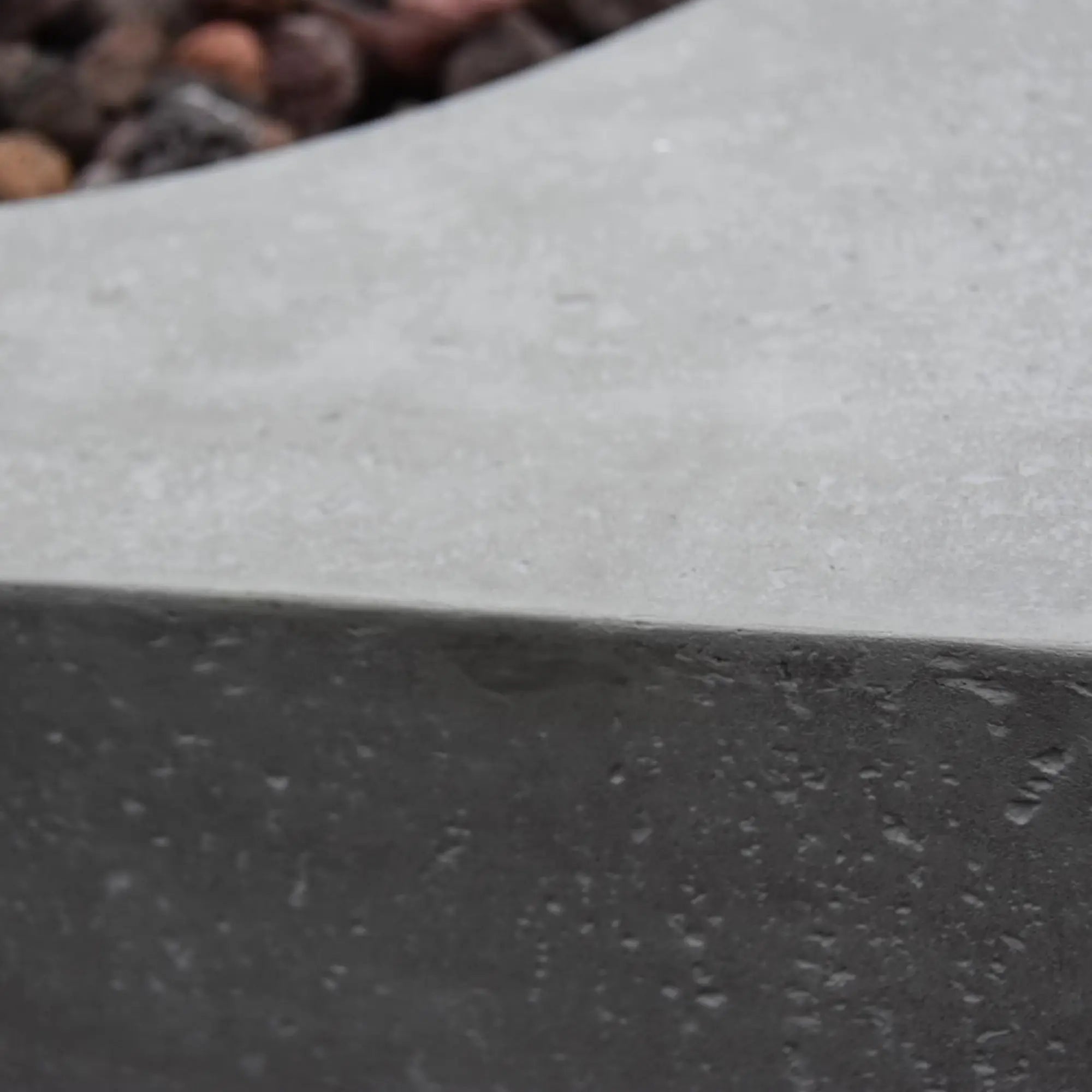 Metropolis 56″ Rectangular Concrete Gas Fire Table – Elementi Elementi