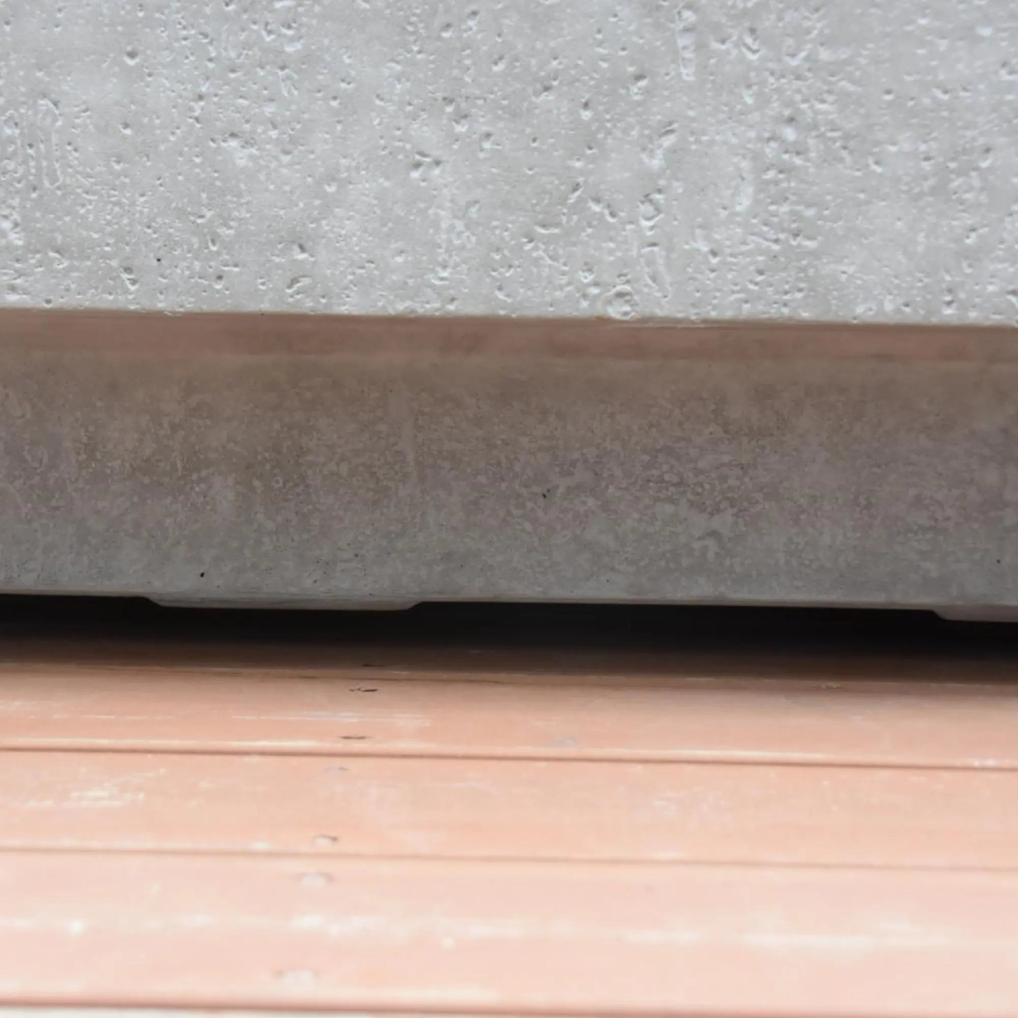 Metropolis 56″ Rectangular Concrete Gas Fire Table – Elementi Elementi