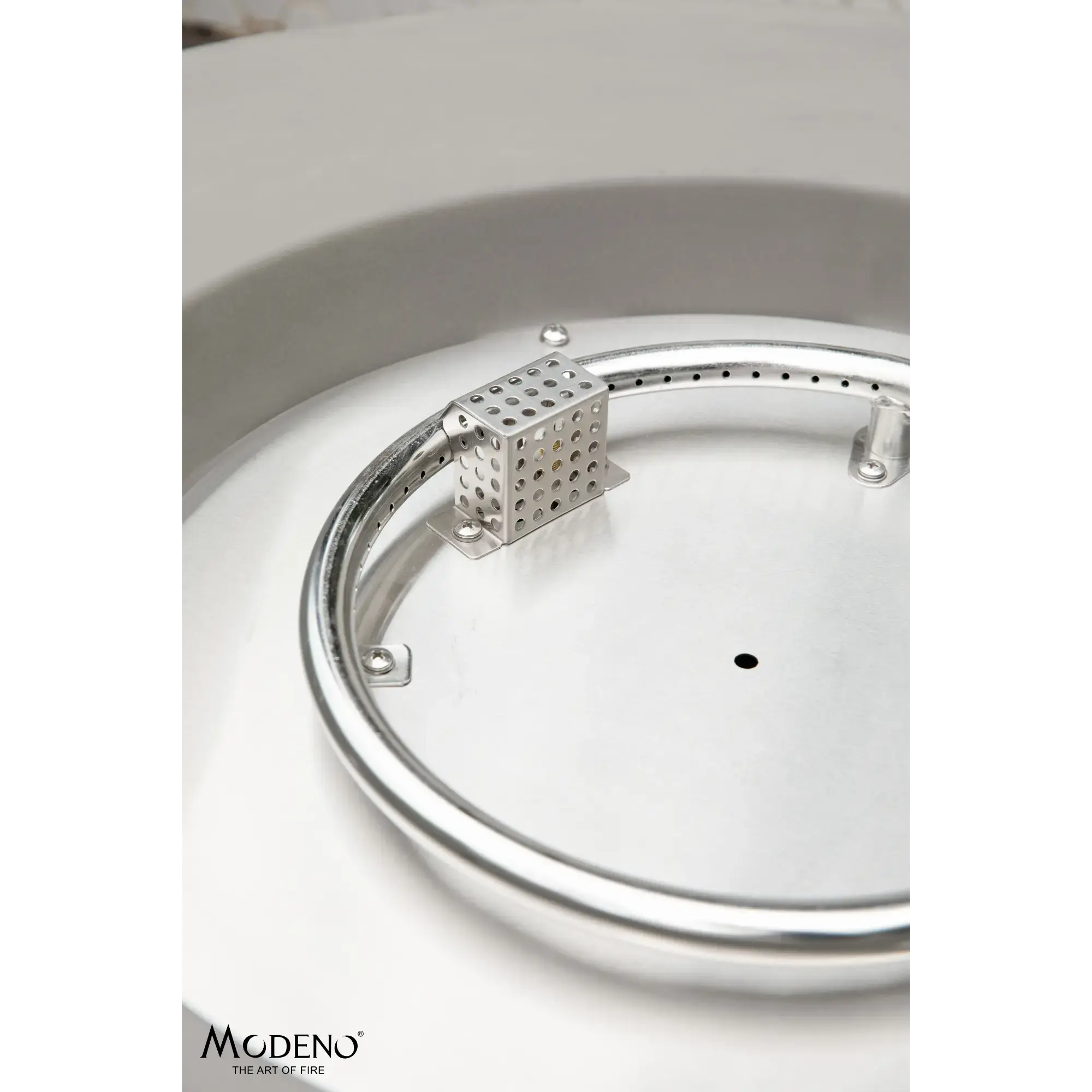 Roca 34" Round Concrete Gas Fire Table - Modeno Modeno