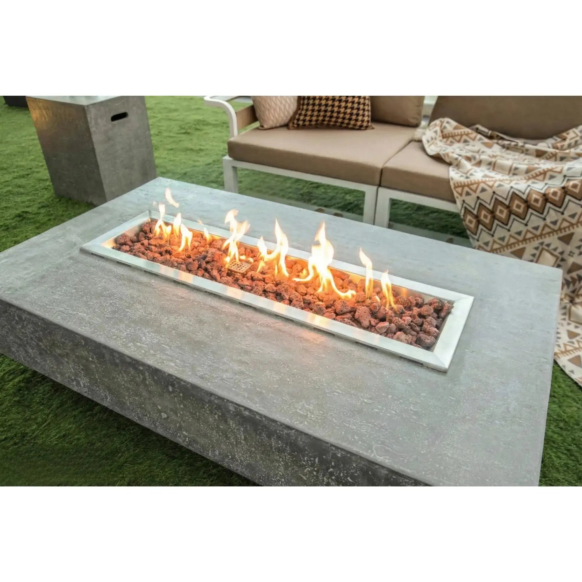 Hampton 56″ Rectangular Concrete Gas Fire Table – Elementi Elementi