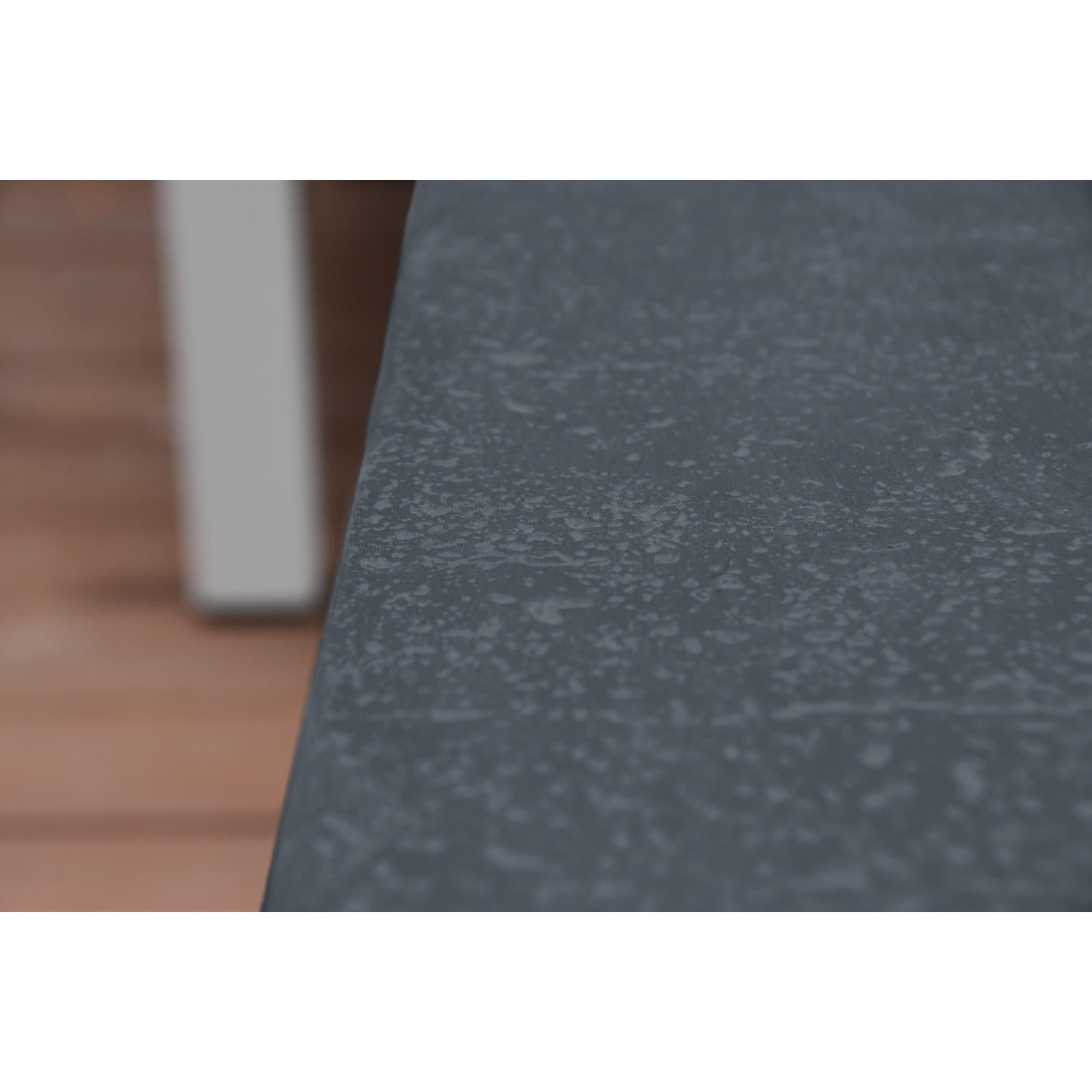 Hampton 56″ Rectangular Concrete Gas Fire Table – Elementi