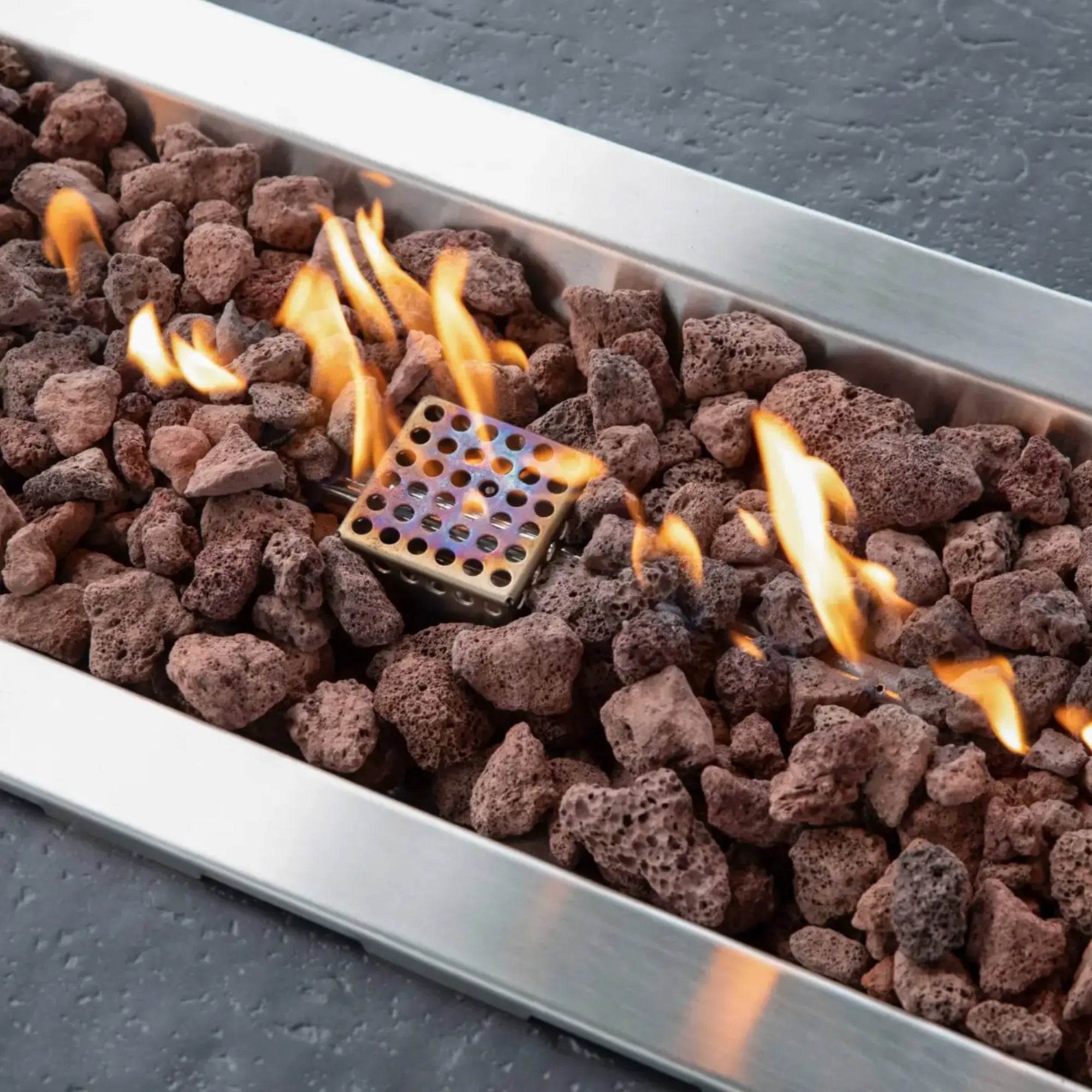 Hampton 56″ Rectangular Concrete Gas Fire Table – Elementi Elementi