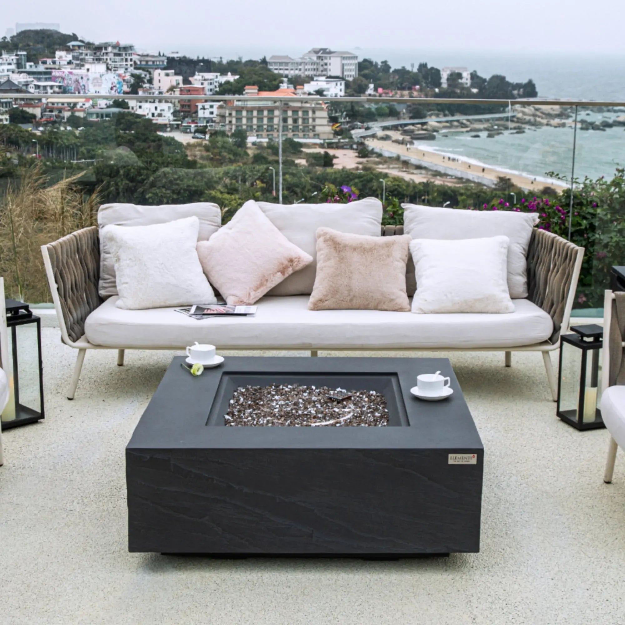 Roraima 40″ Square Concrete Gas Fire Table – Elementi Plus Elementi