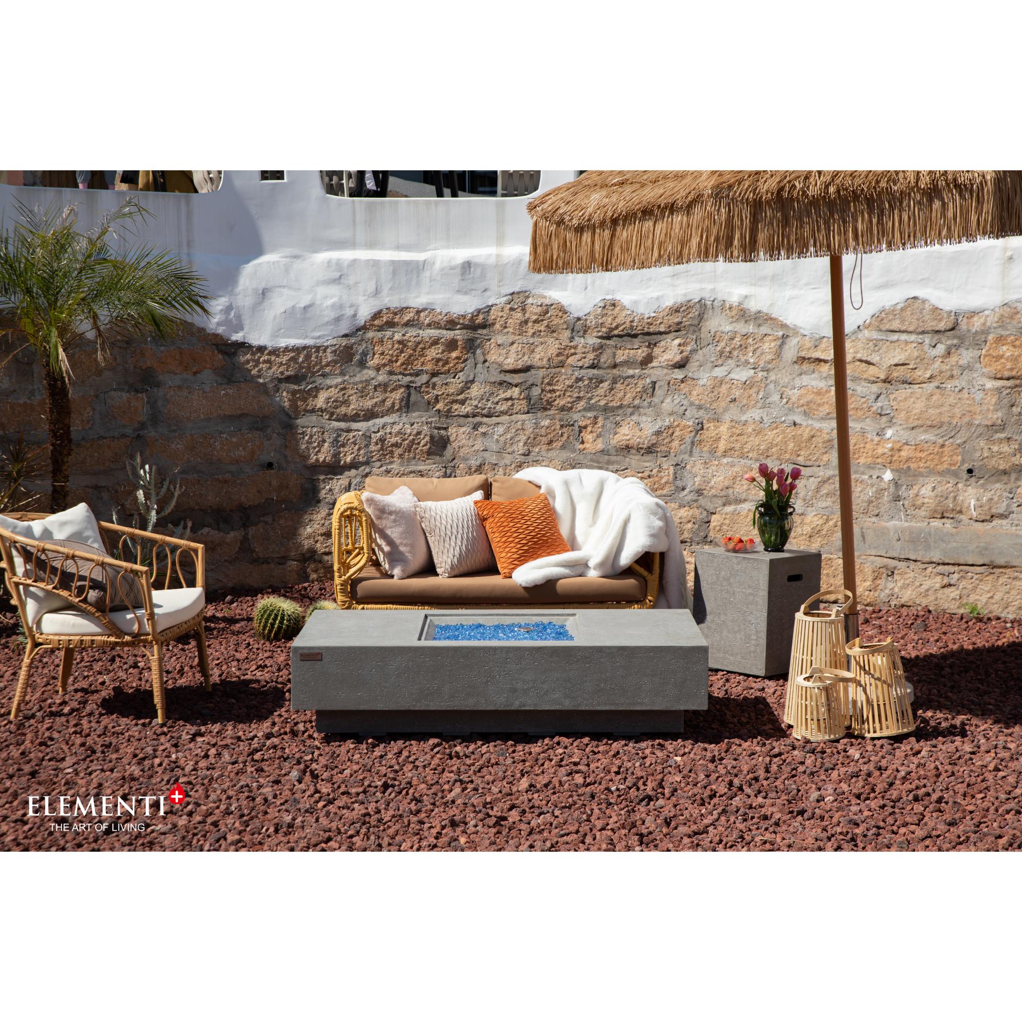 Montecarlo 60″ Rectangular Concrete Gas Fire Table – Elementi Plus