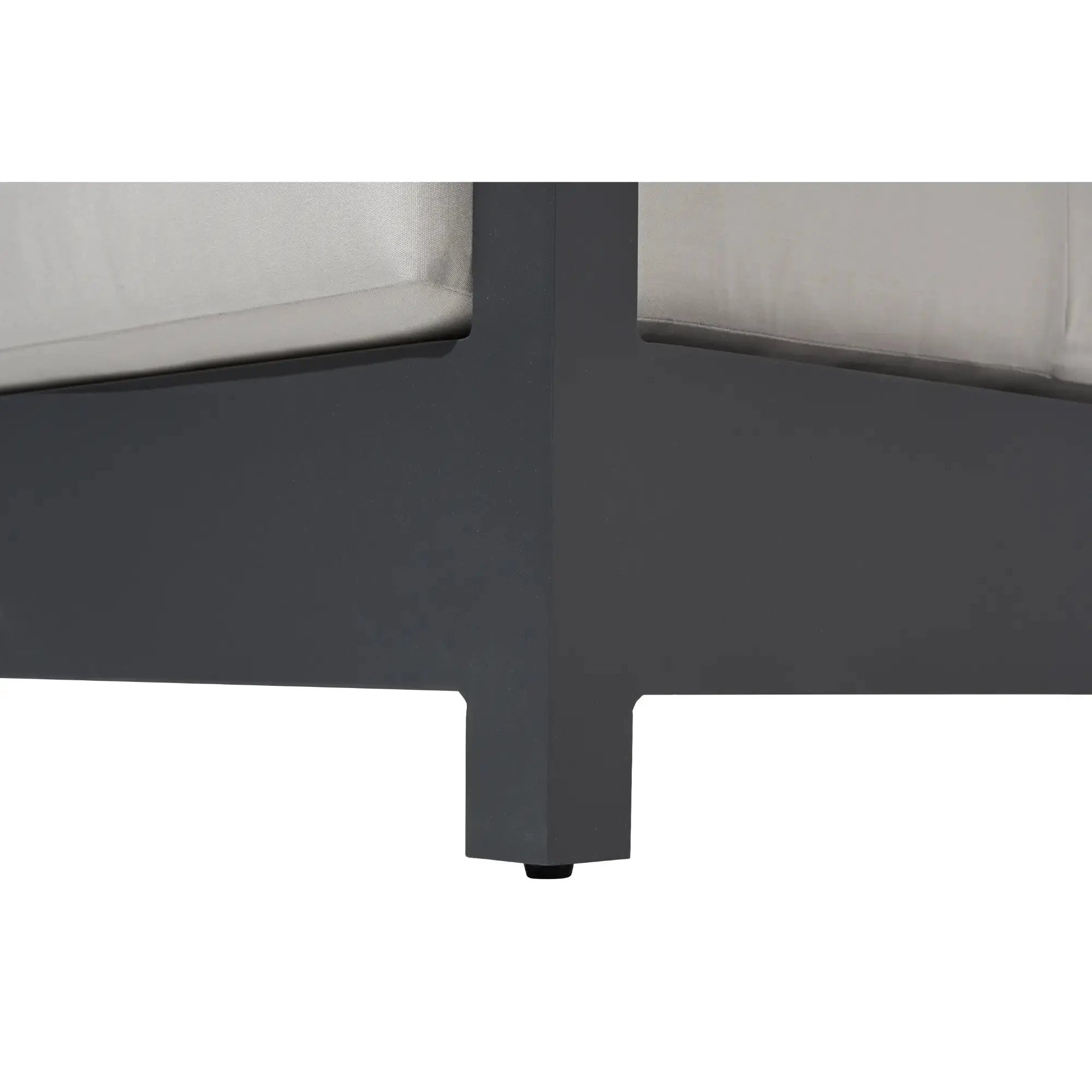 Monaco Aluminum Outdoor Lounge Chair with Sunbrella Cushions (OS2601S) - Elementi Elementi