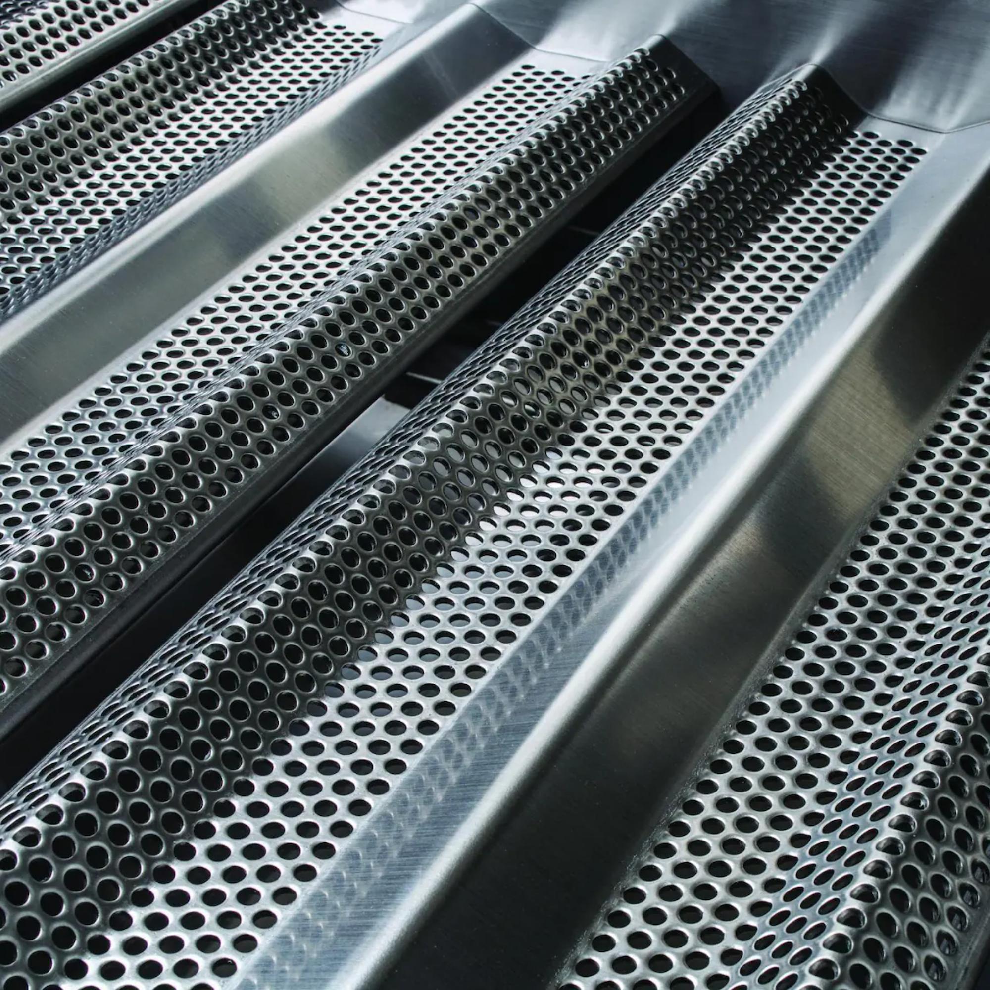 Blaze LTE+ 40-Inch 5-Burner Built-In Gas Grill