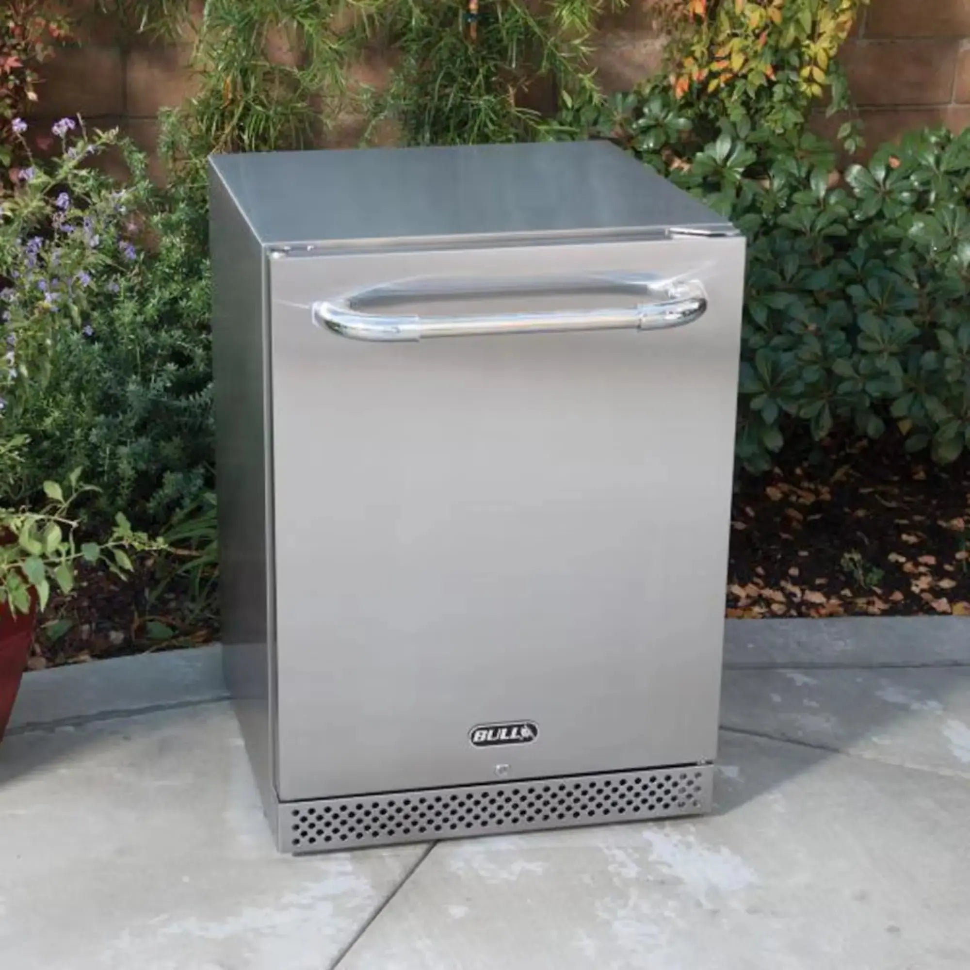 Bull Outdoor Rated 4.9 Cu. Ft. Refrigerator Bull