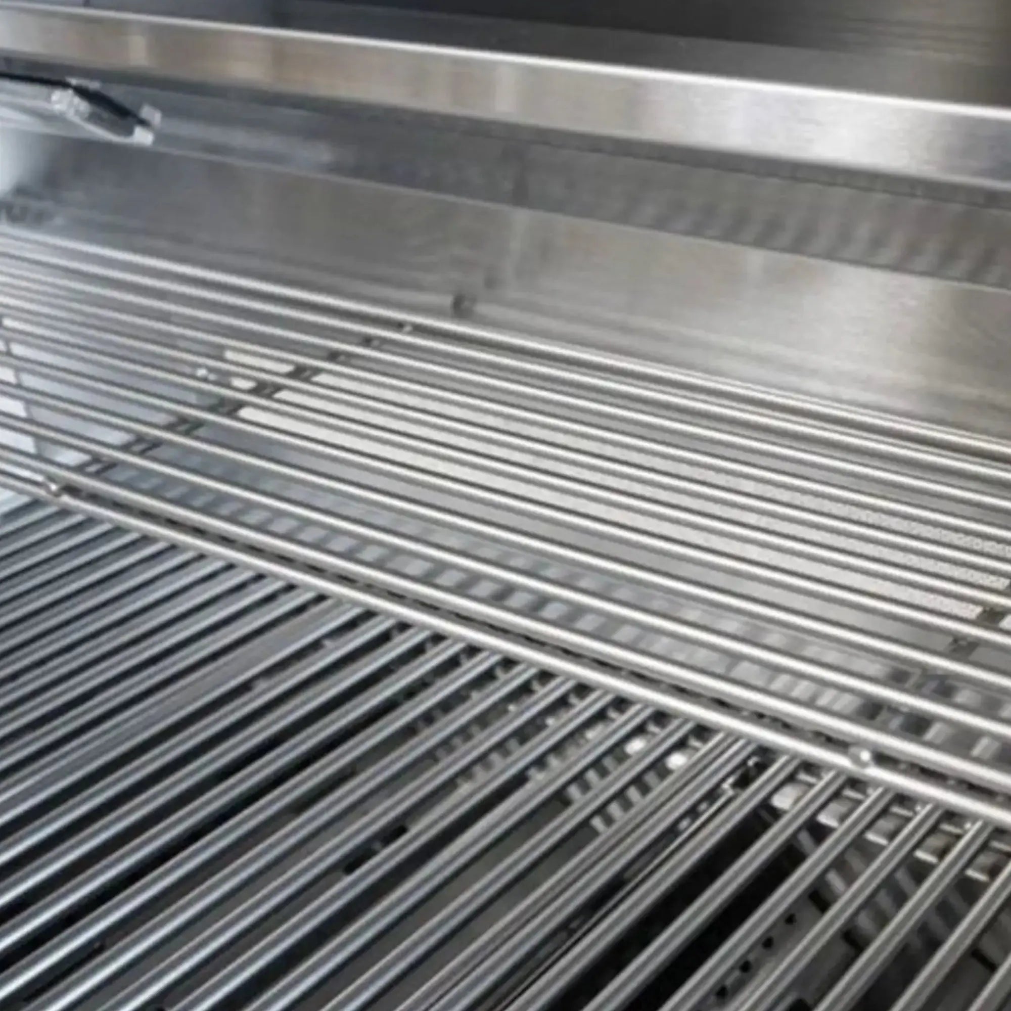 Broilmaster B-Series 40-Inch Fully Loaded 5-Burner Built-In Gas Grill Head broilmaster