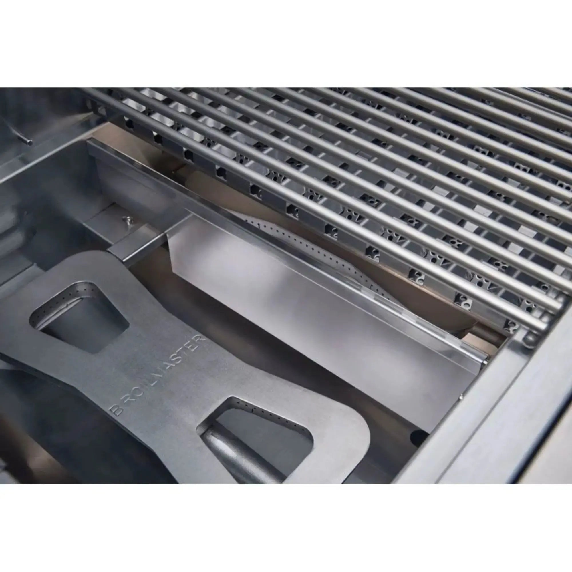 Broilmaster B-Series 32-Inch Fully Loaded 4-Burner Built-In Gas Grill Head broilmaster