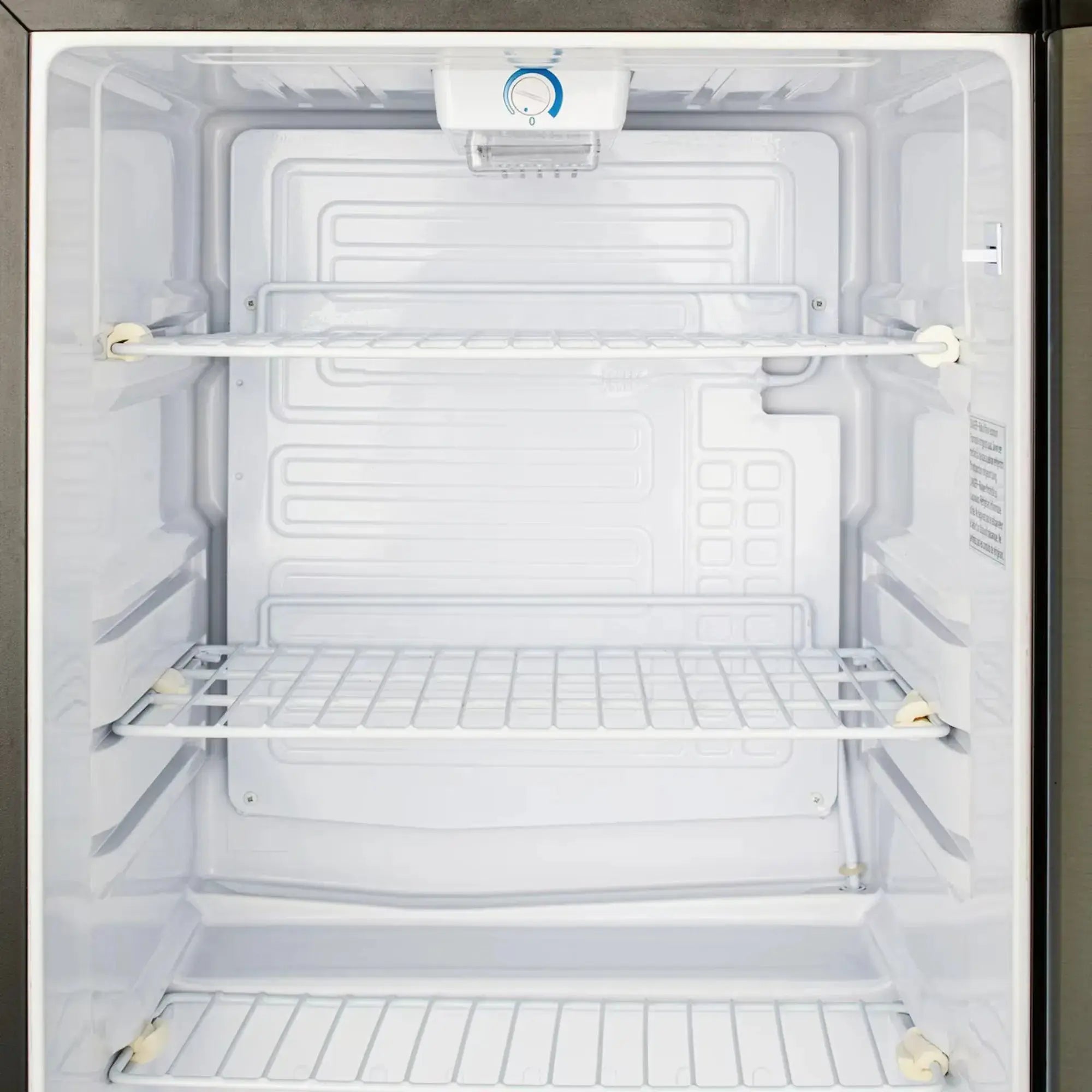 Blaze 20-Inch 4.4 Cu. Ft. Compact Refrigerator (Indoor/Covered Use) – BLZ-SSRF126 Blaze