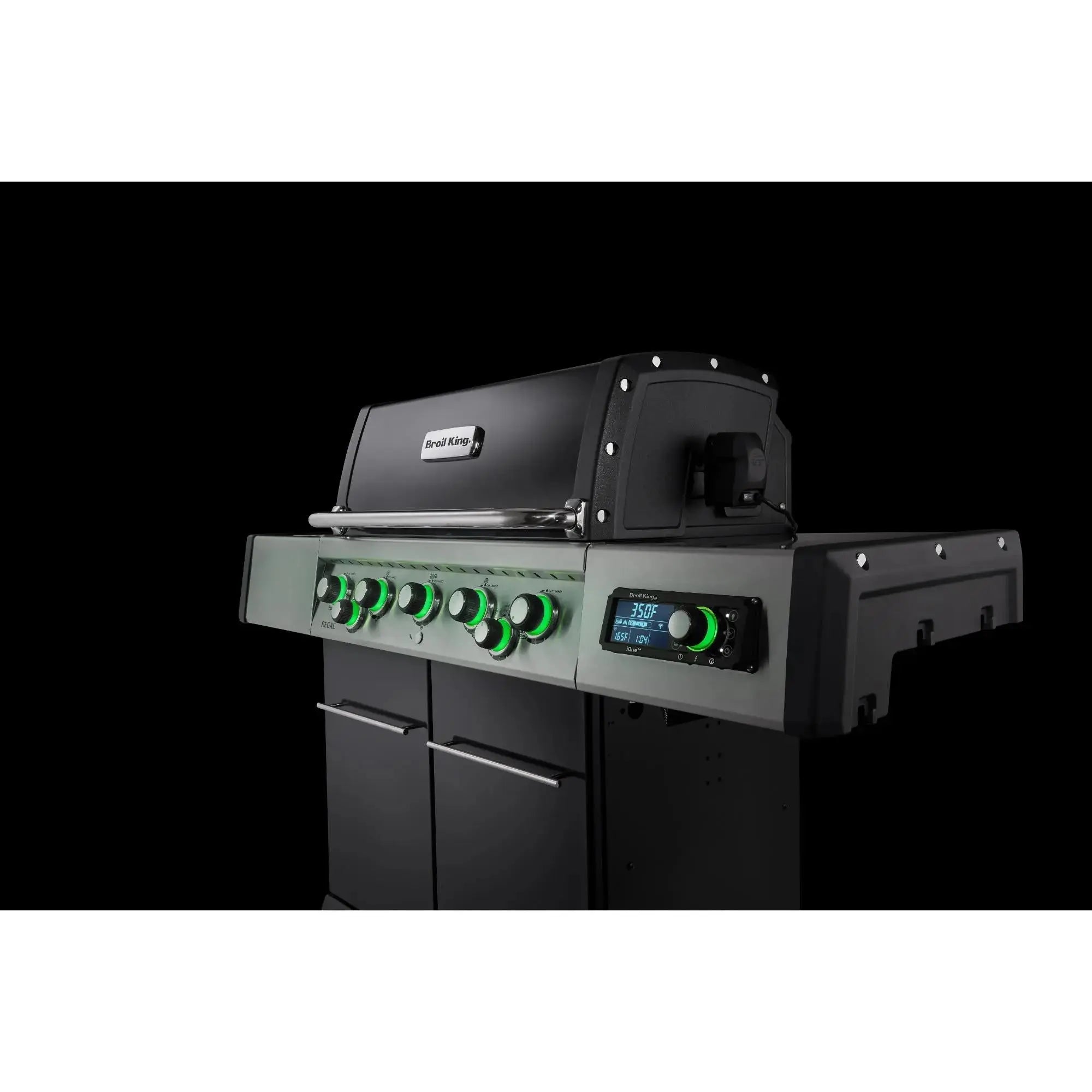 Broil King Regal Q 590 Pro IR Wi-Fi Enabled 5-Burner Gas Grill with Infrared Side Burner & Rotisserie Broil King