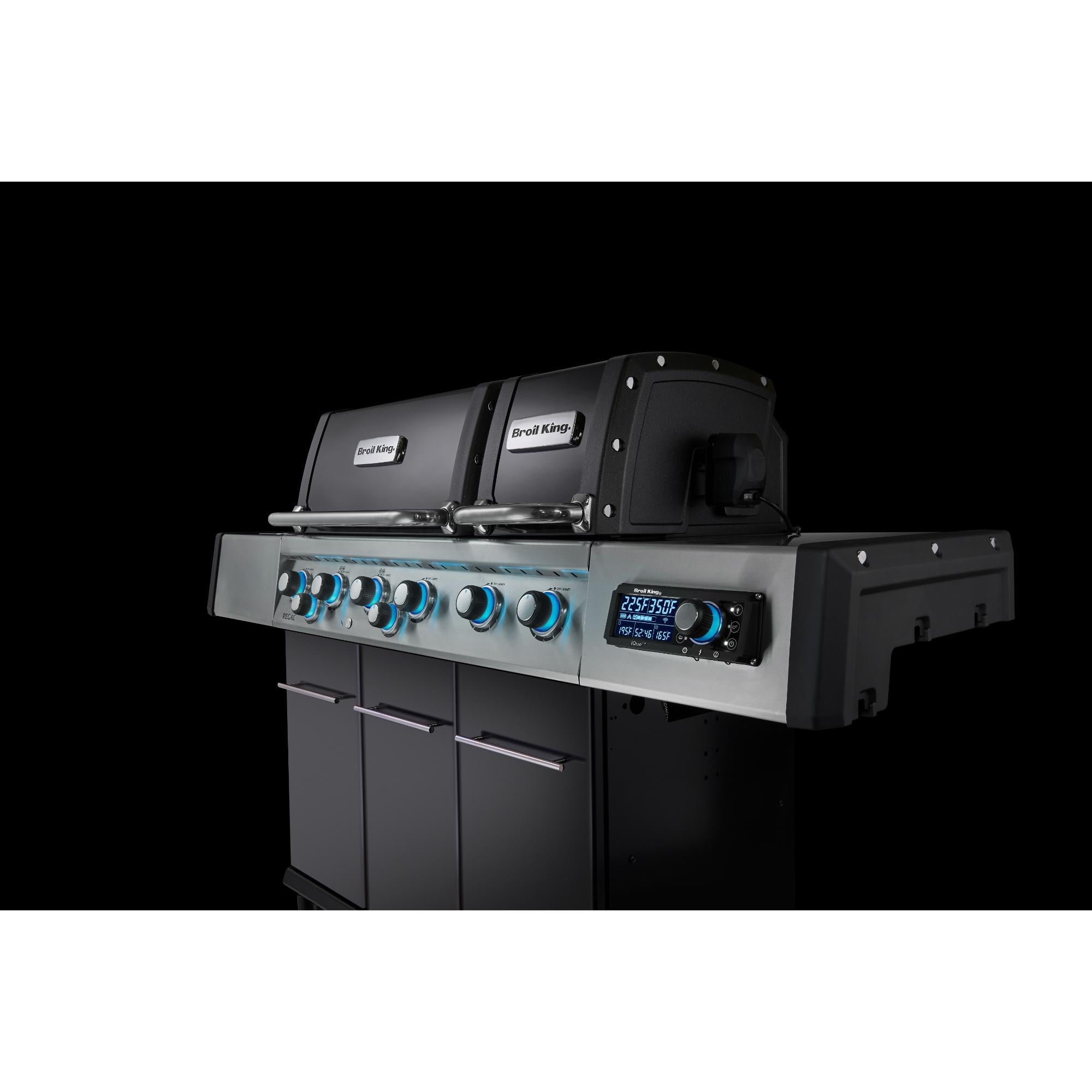 Broil King Regal Q 690 Pro IR Wi-Fi Enabled 6-Burner Gas Grill with Infrared Side Burner & Rotisserie