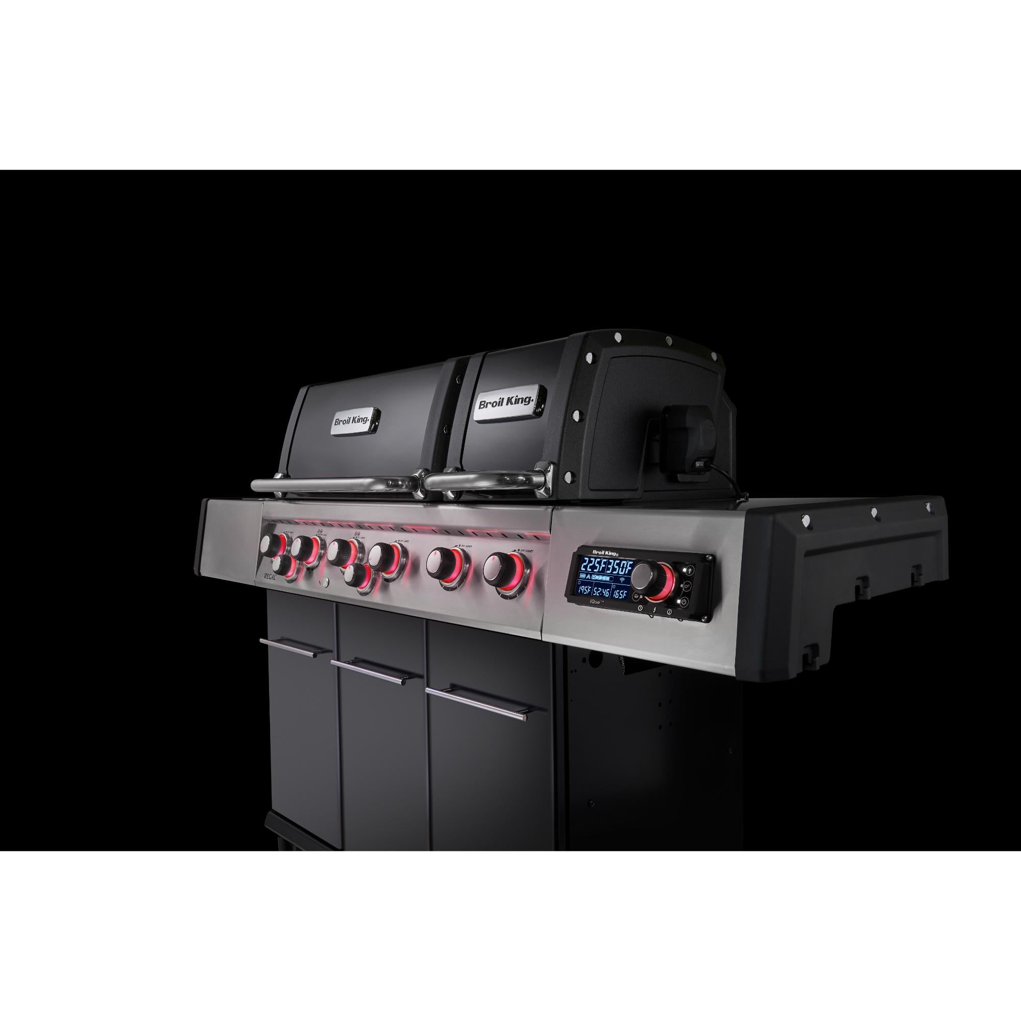 Broil King Regal Q 690 Pro IR Wi-Fi Enabled 6-Burner Gas Grill with Infrared Side Burner & Rotisserie