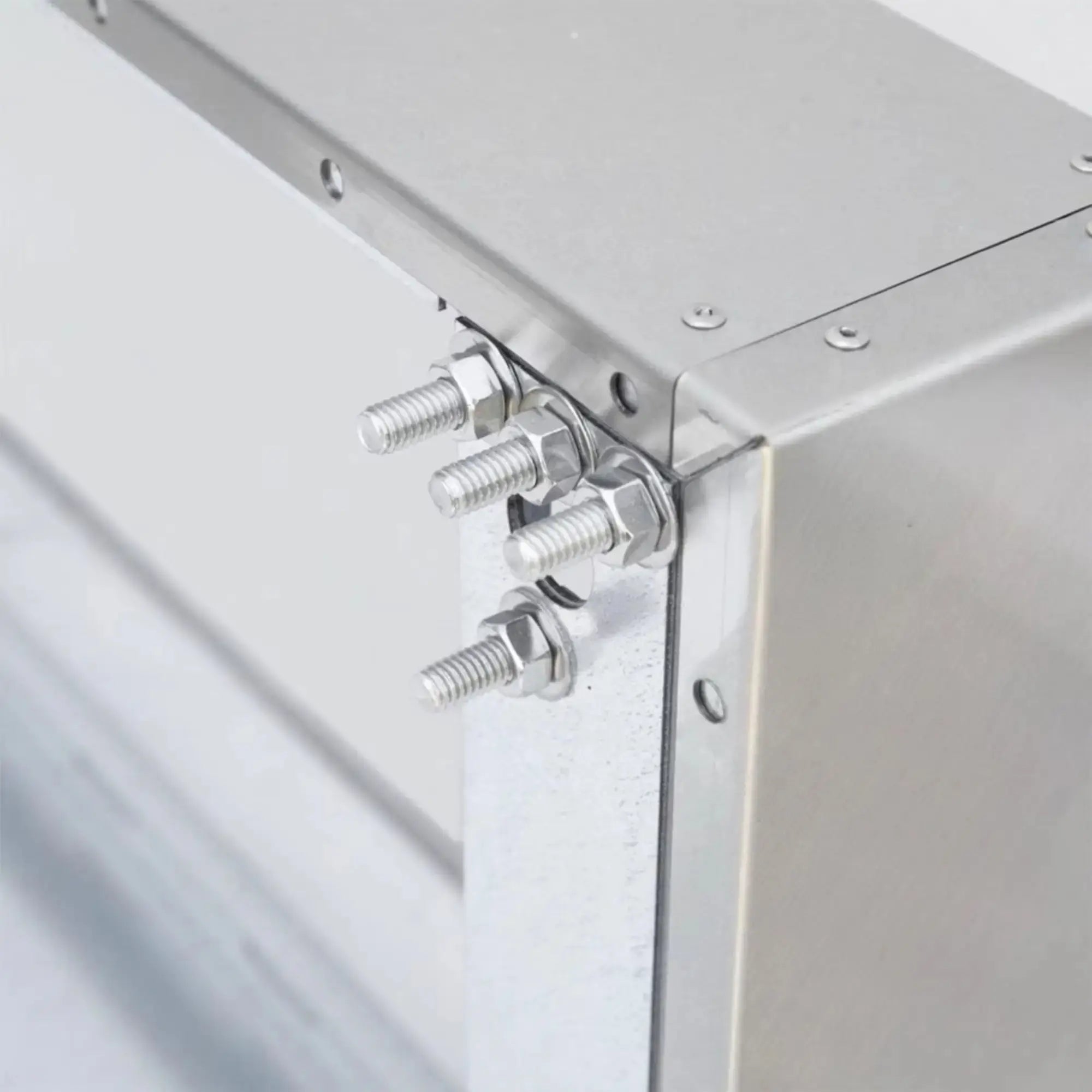 Summerset 4" Spacer Bracket for 60" Vent Hood — Clearance Accessory | VH60-2-SP4 Summerset