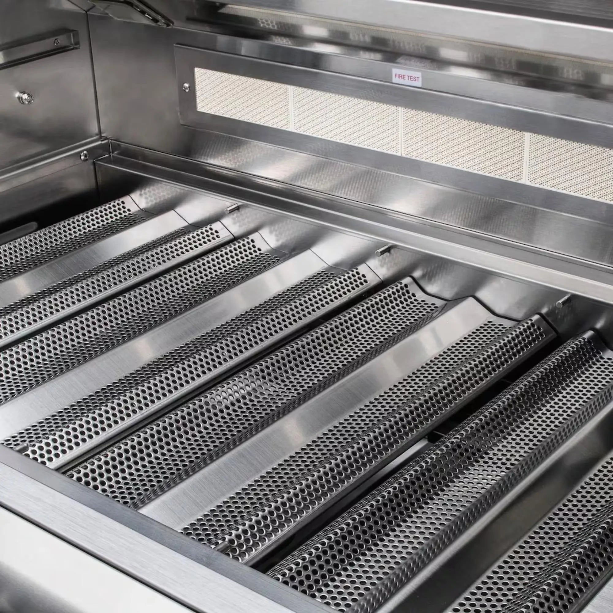 Blaze LTE Marine Grade 32-Inch 4-Burner Built-In Natural Gas Grill – BLZ-4LTE2MG-NG Blaze