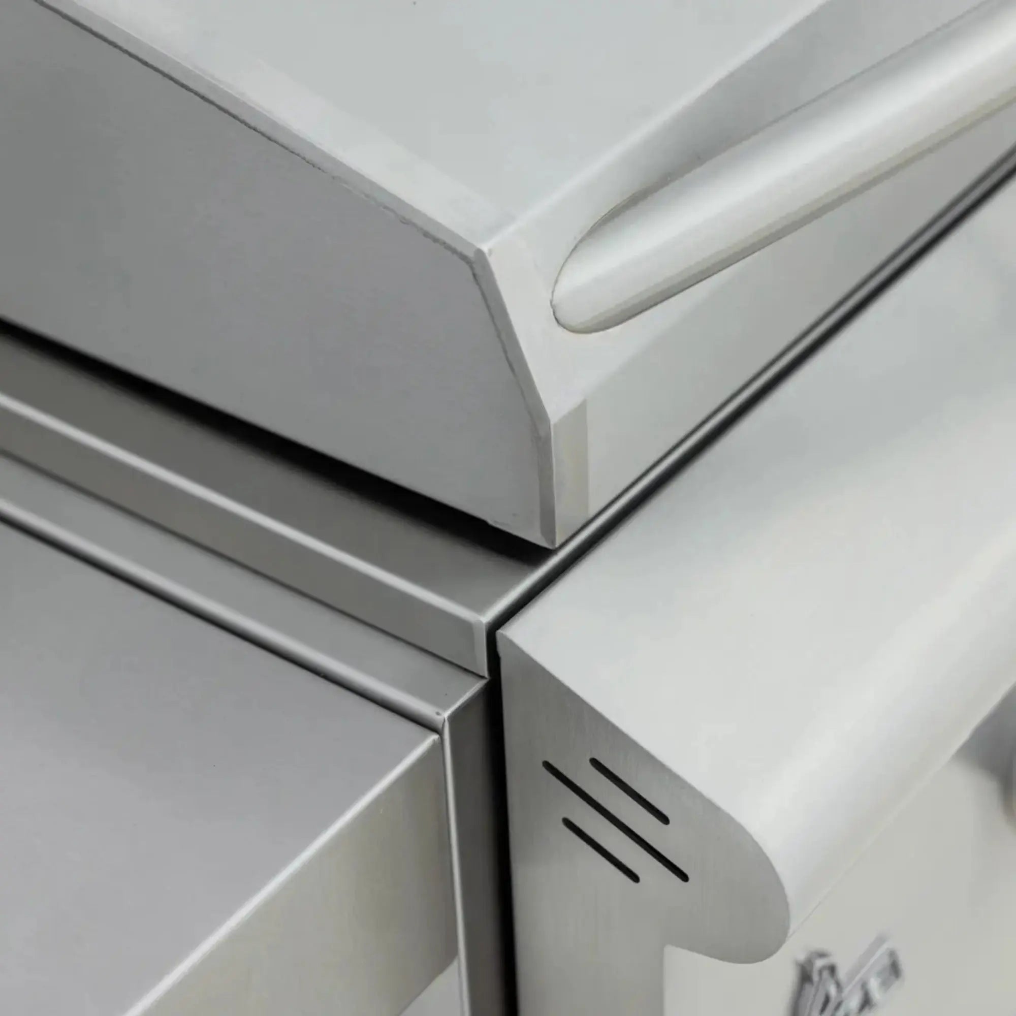 Blaze LTE+ 30-Inch Built-In Gas Griddle Blaze