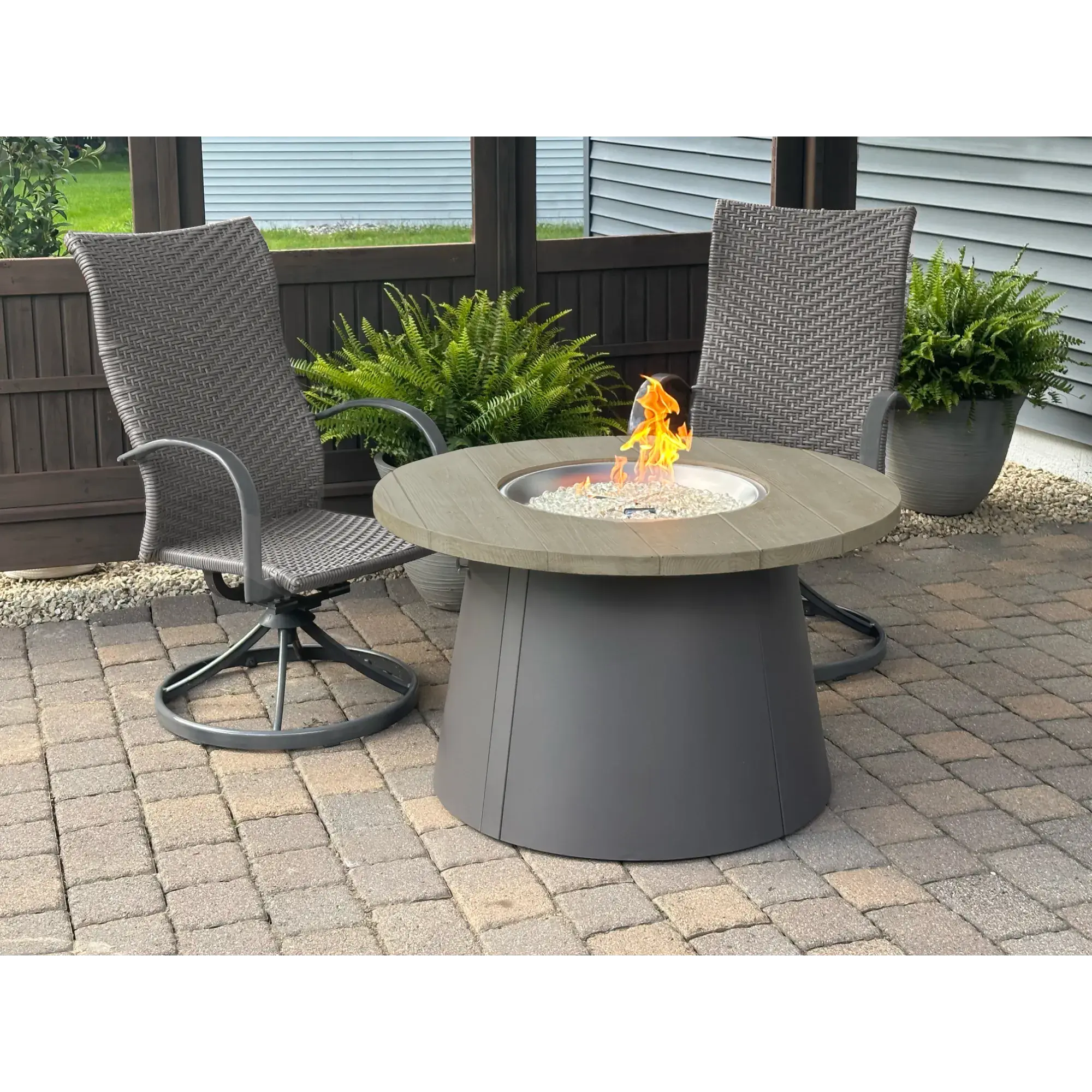 Cirvalo 42" Round Gas Fire Table – The Outdoor GreatRoom Company The Outdoor GreatRoom Company