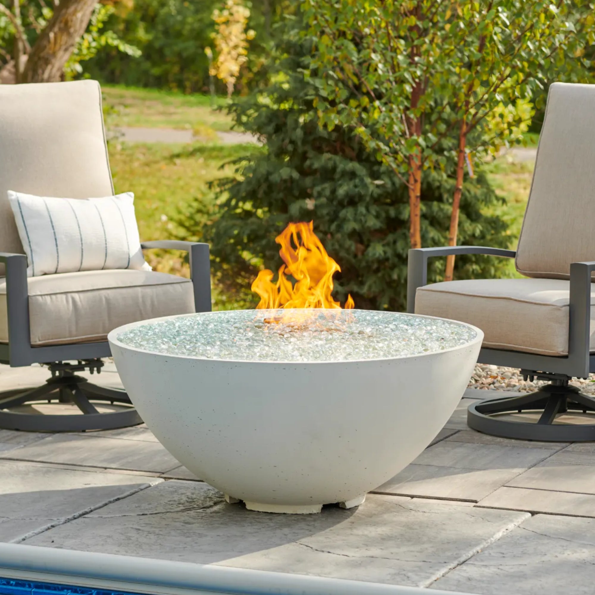 Cove 42″ Edge Round Gas Fire Pit Bowl – The Outdoor GreatRoom Company
