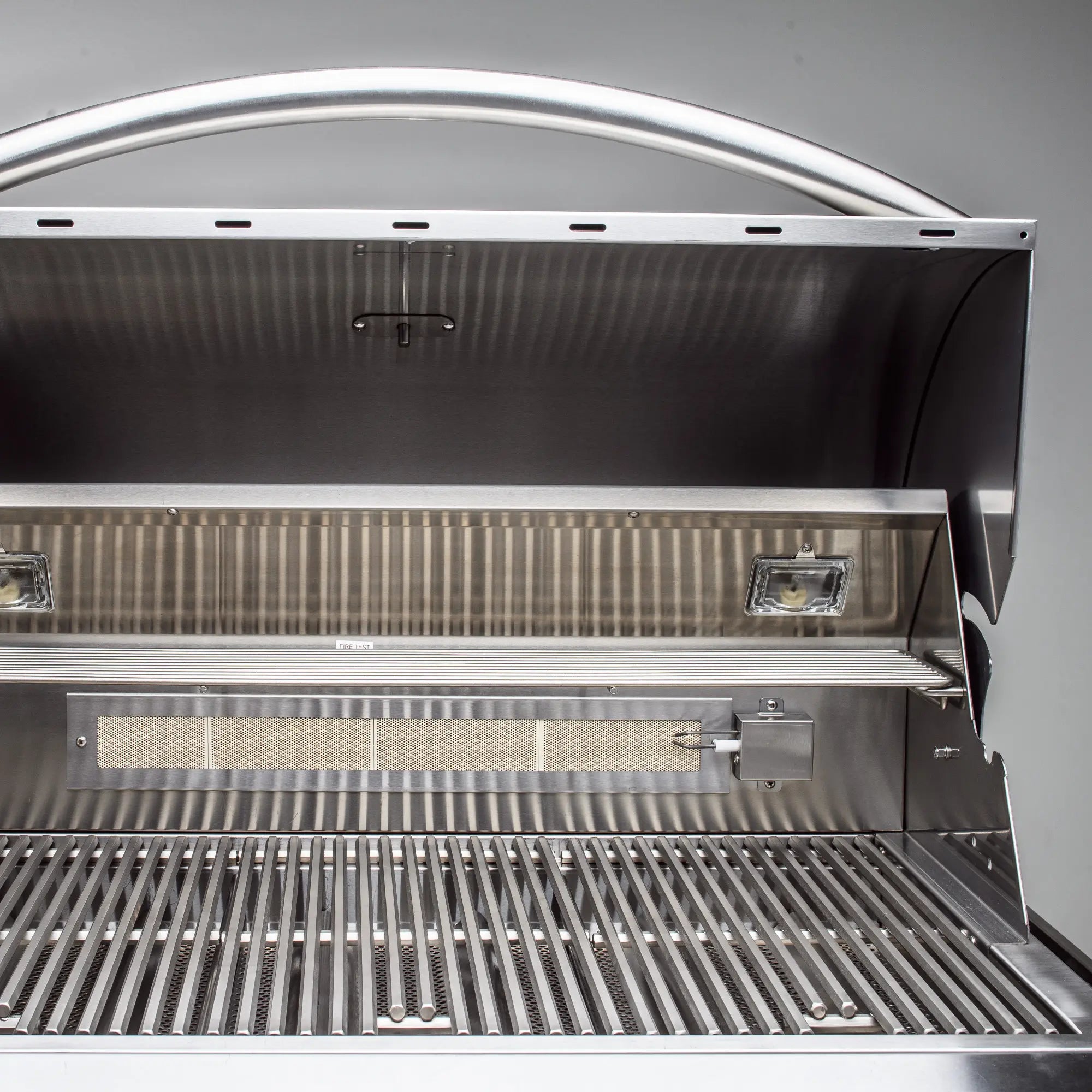 Blaze Professional LUX 34-Inch 3-Burner Built-In Gas Grill