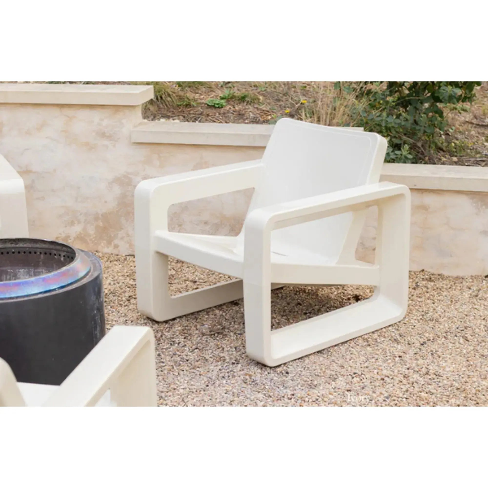 Deck Lounge Chair | Modern Outdoor Resin Lounge Chair — Tupelo Goods Tupelo Goods