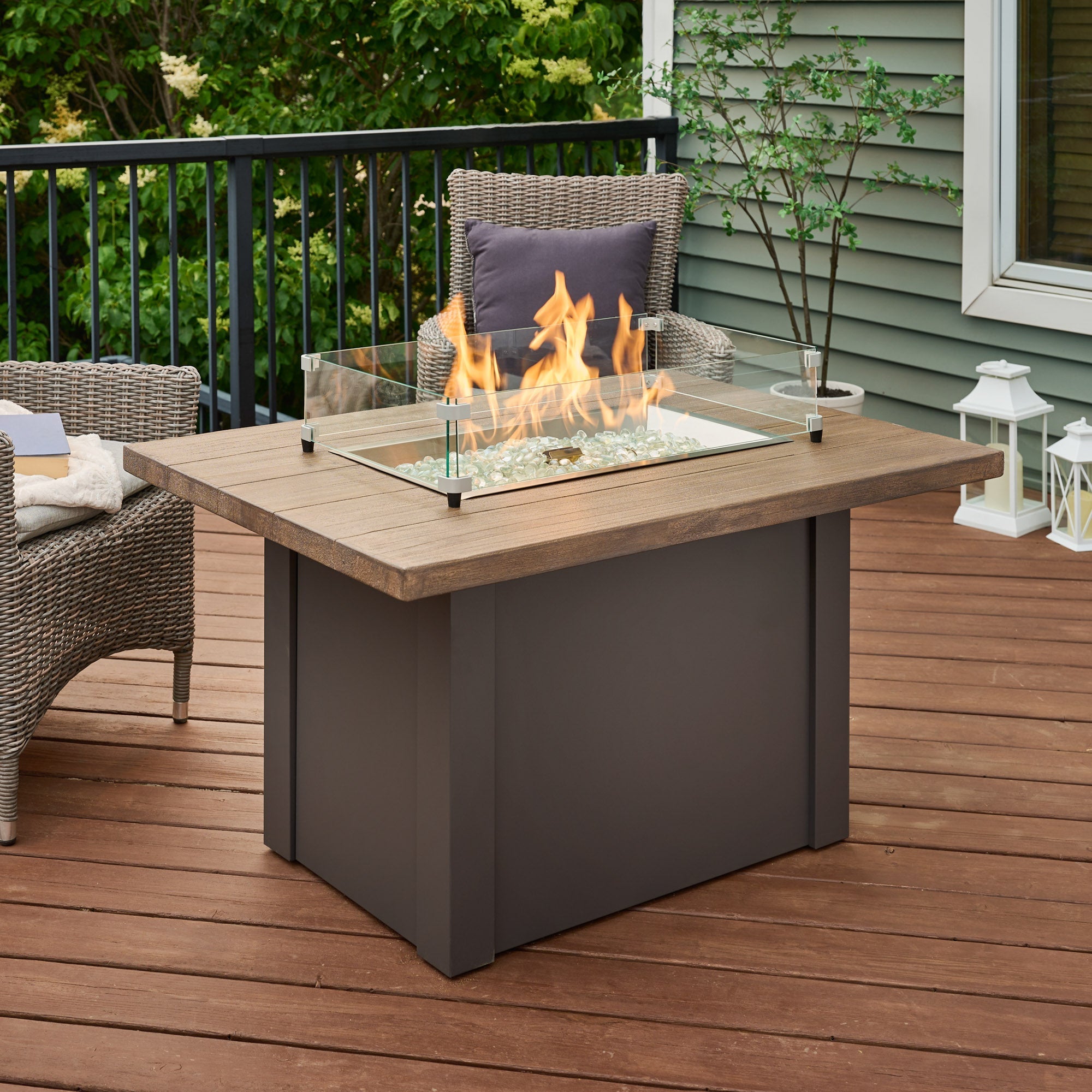 Havenwood 44″ Rectangular Gas Fire Table – Concrete Top by The Outdoor GreatRoom Company